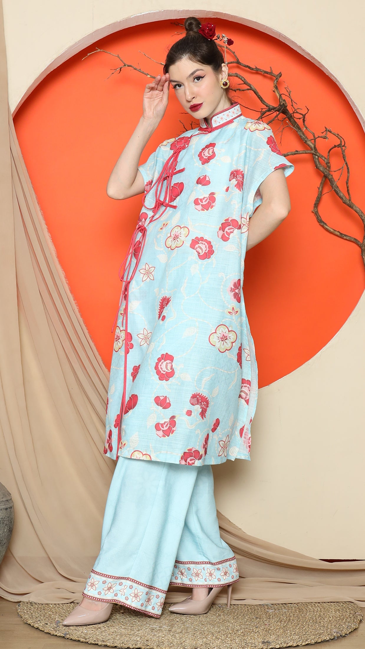 KANZI COLLECTION | Blue Oriental Floral Cheongsam Pant Set