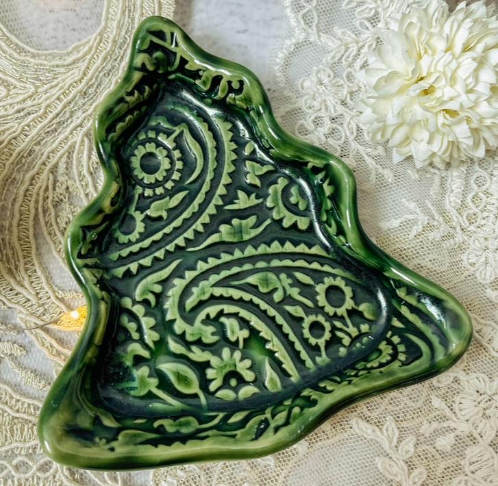 CERAMICS BY JAS | 5. Handmade Ceramic Christmas Tree Platters S