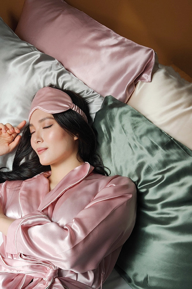BELLS & BIRDS | Mulberry Silk Pillowcase