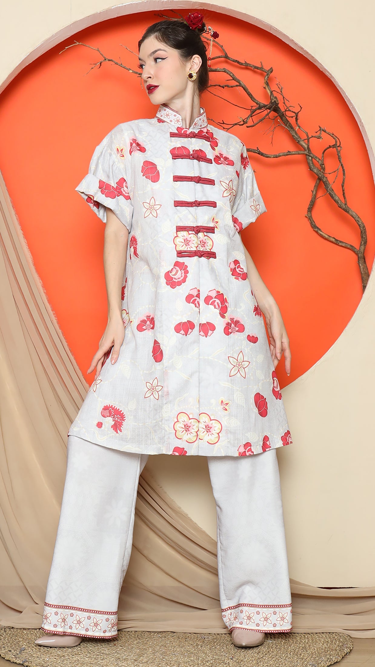 KANZI COLLECTION | Grey Floral Cheongsam Pant Set