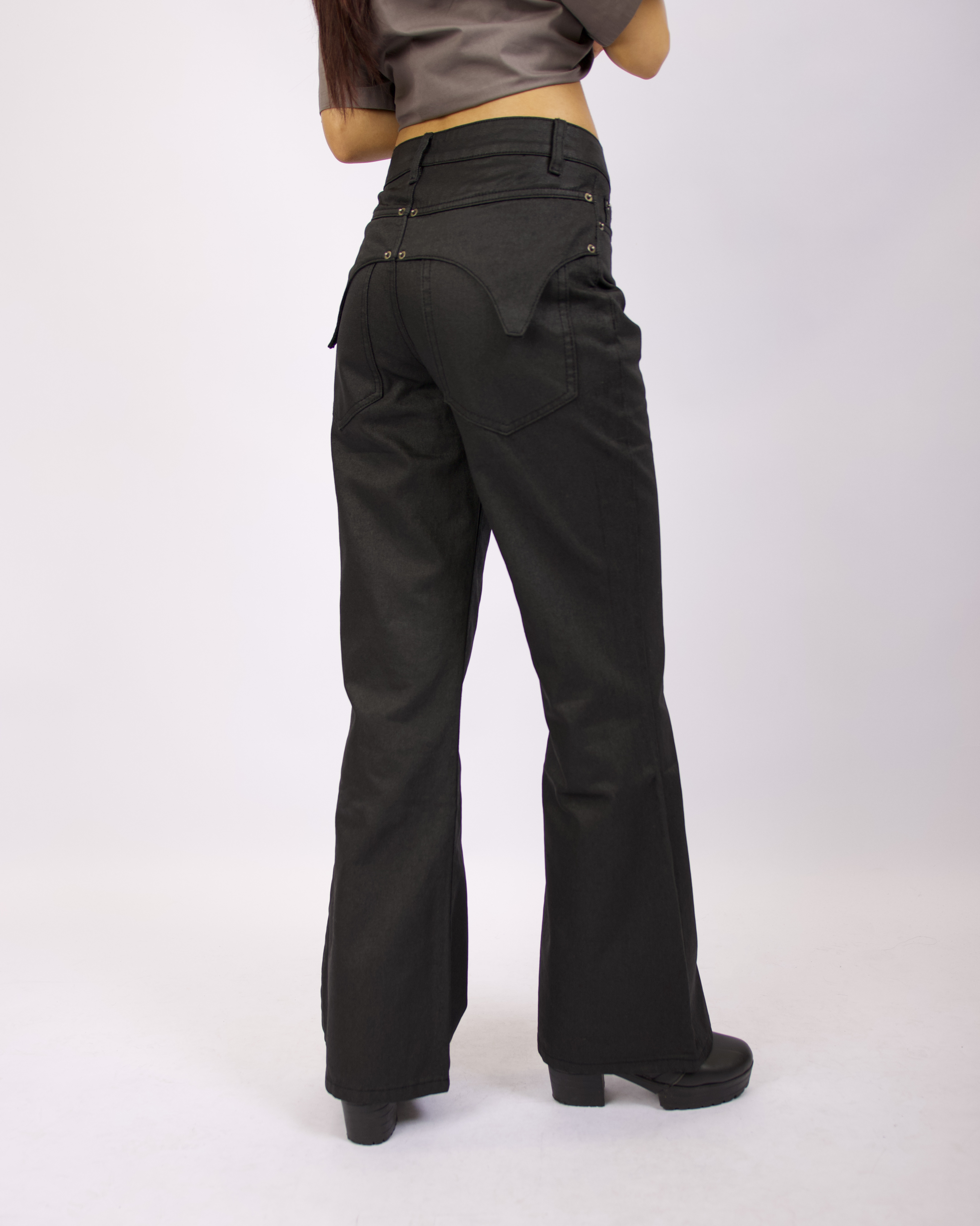 RAFFLES PRIVATO | MAL Arch Wax Jeans