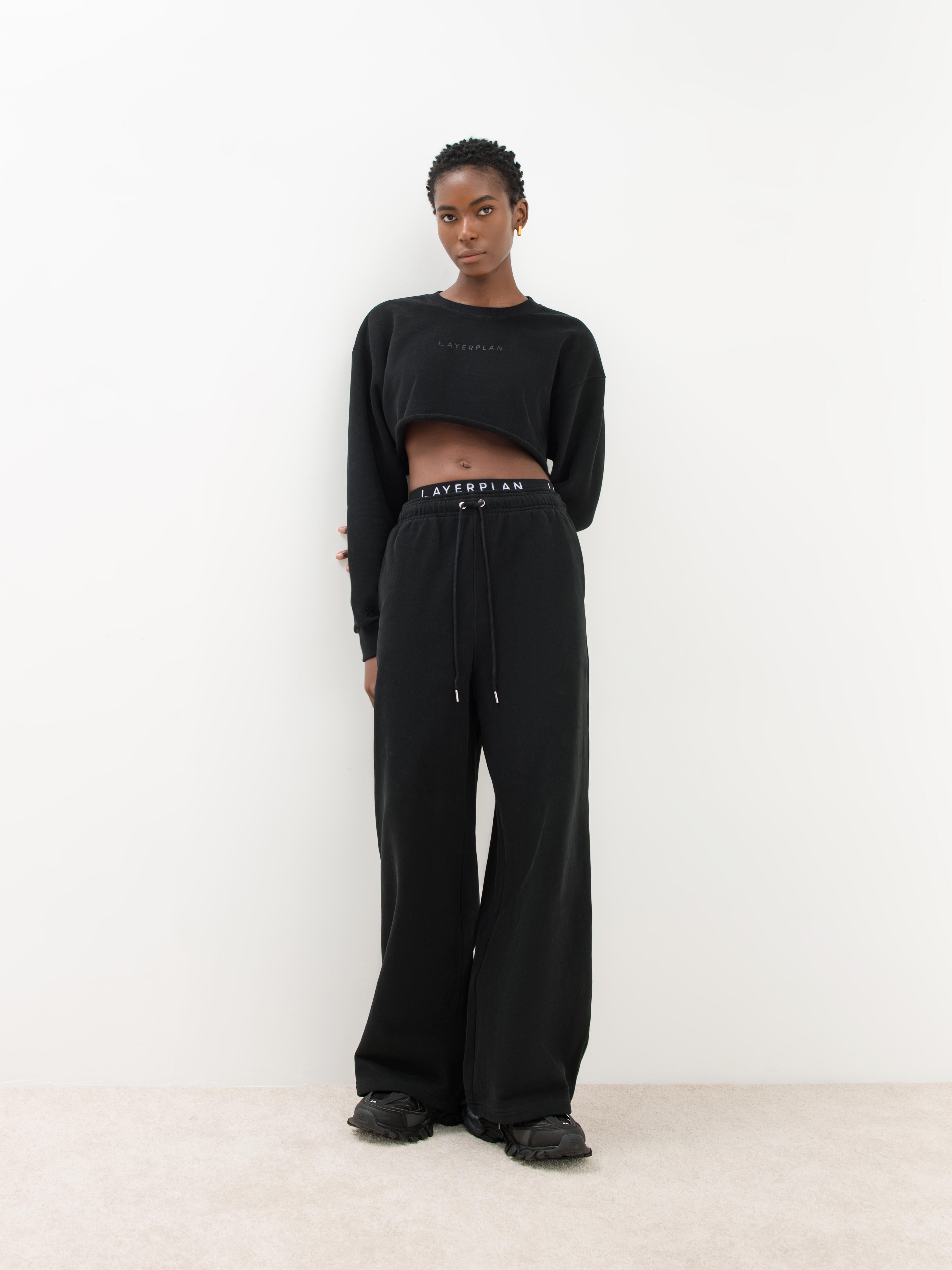 LAYERPLAN | LP Wideleg Logo Sweater Set