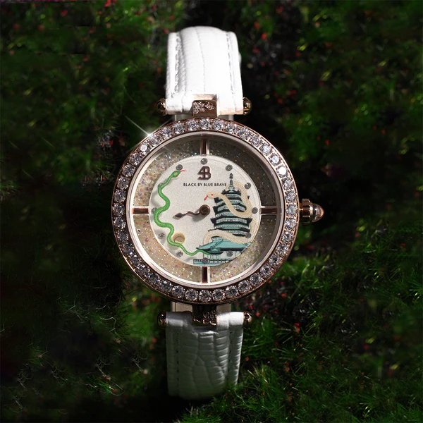 BLACK BY BLUE BRAVE | Snake Watch 34mm (White Dial with Moving Snake Hands and Leather Strap)