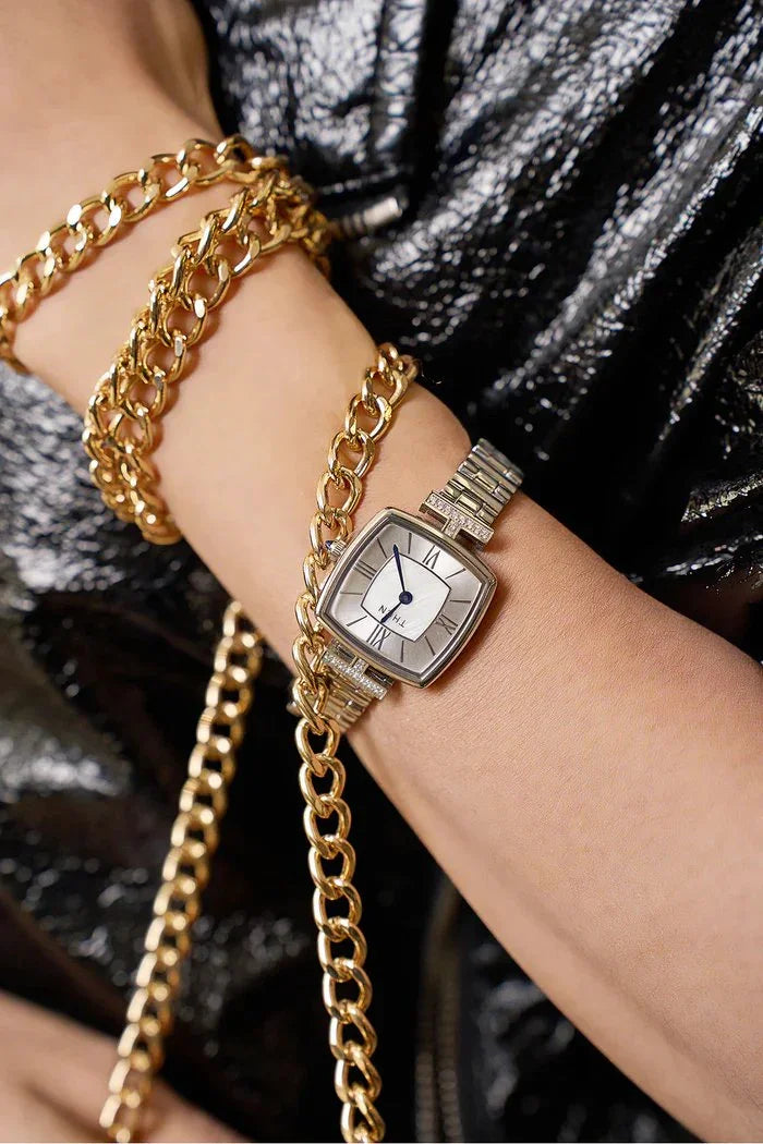 BLACK BY BLUE BRAVE | THCN T· II White Mother-of-Pearl Dial Silver Bracelet Watch