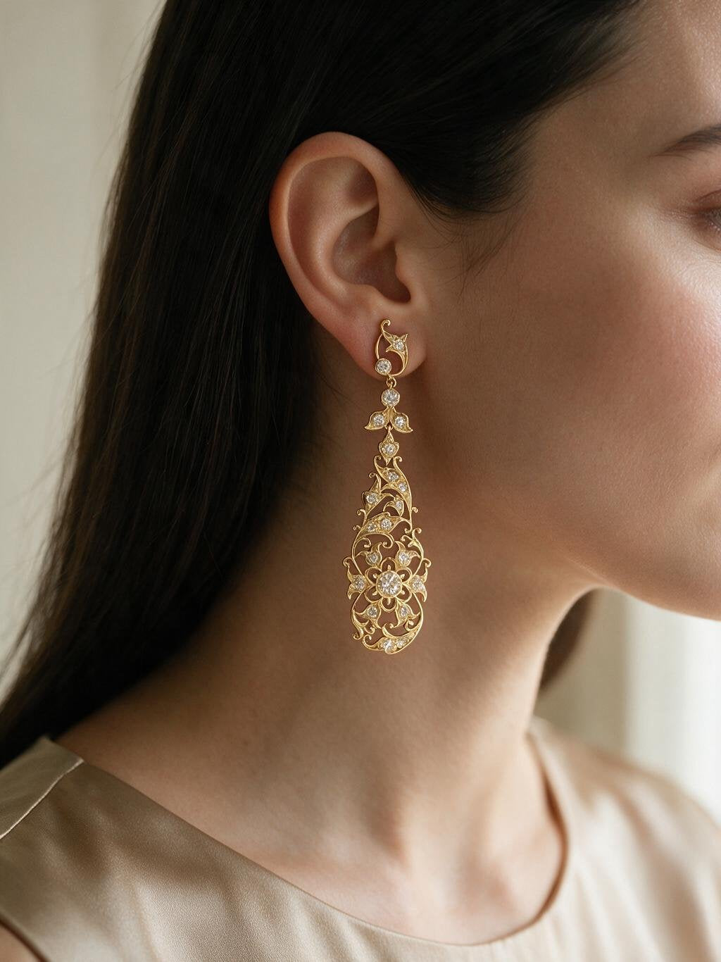 FOUNDATION JEWELLERS | 18K Yellow Gold Natural Diamond Earring - PE101416
