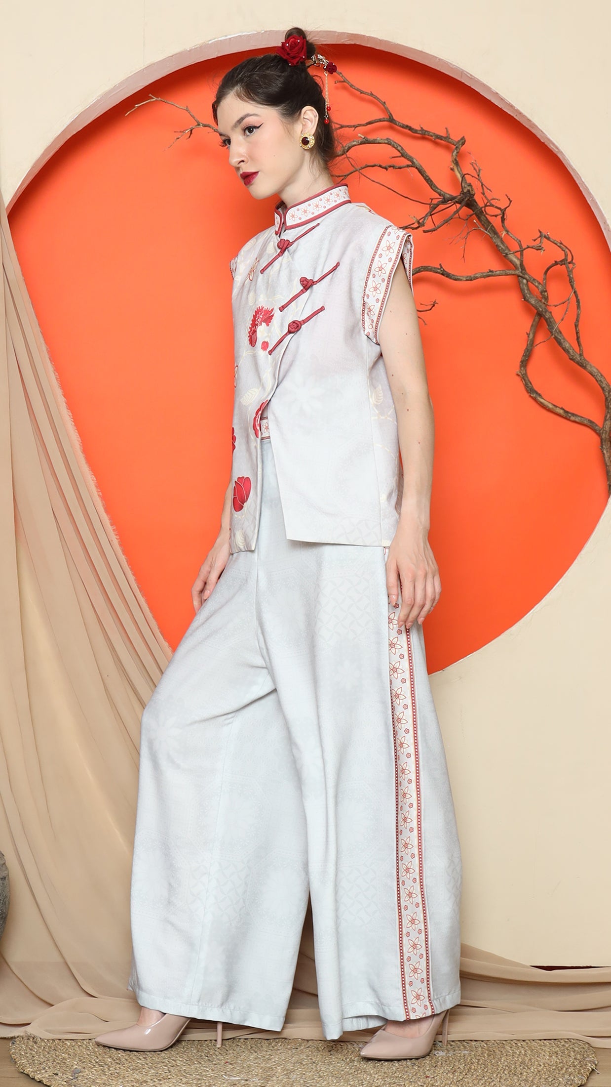 KANZI COLLECTION | Grey Cheongsam Floral Vest With Wide Leg Pant Set