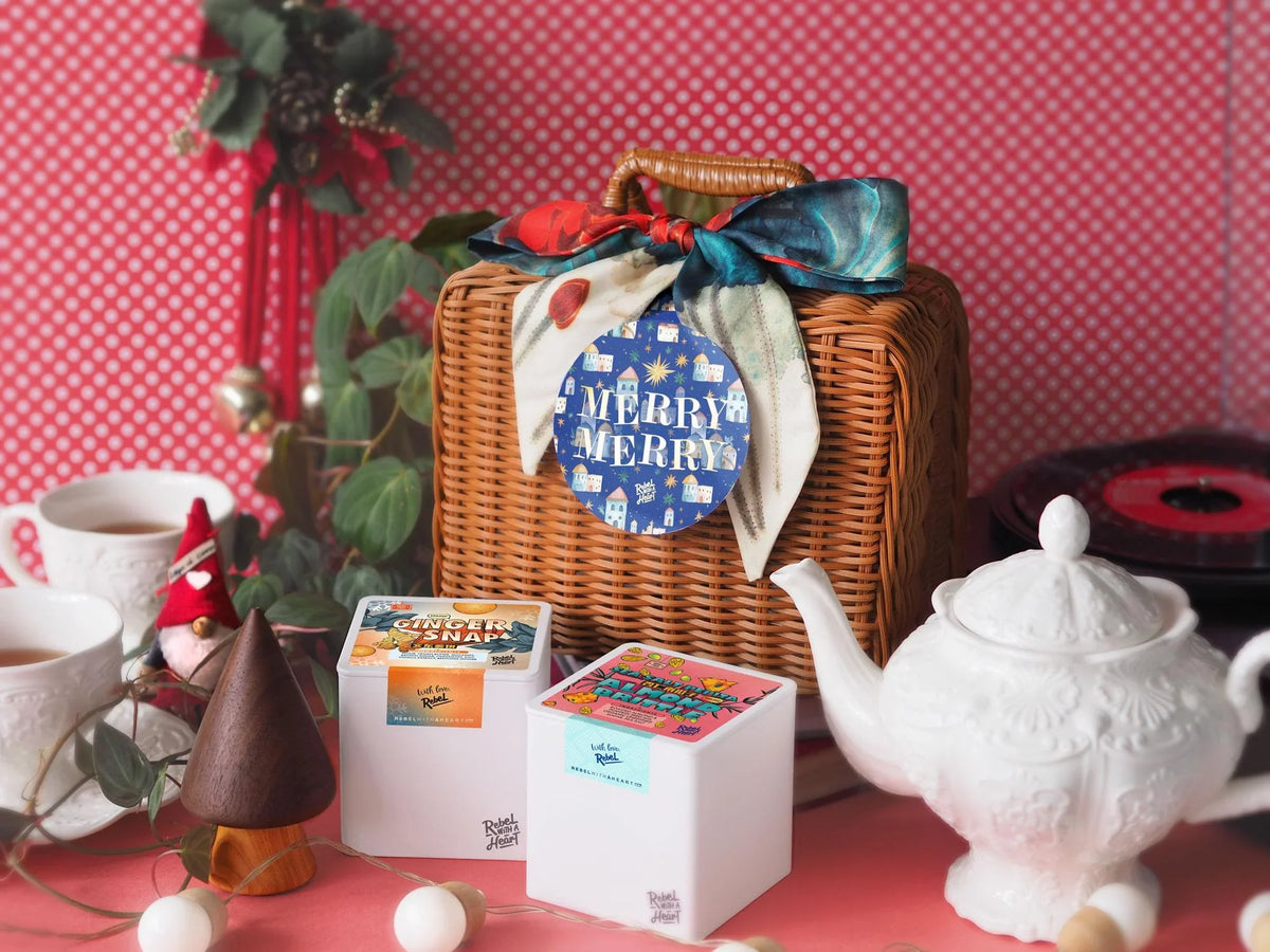 RWAH CONFECTIONS | Christmas Gift Set: Gingersnap + Yuzu Pineapple Tart