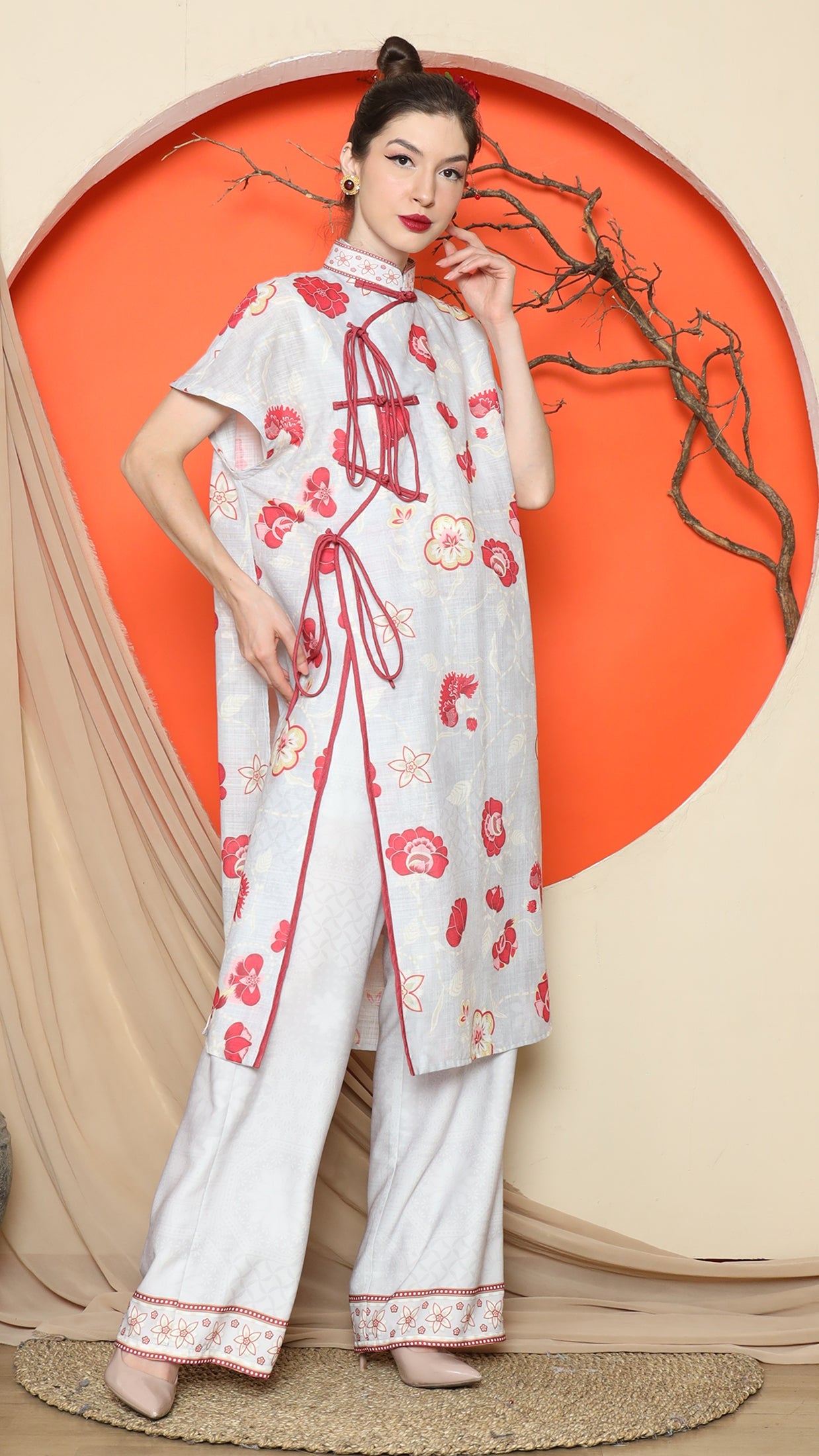 KANZI COLLECTION | Grey Oriental Floral Cheongsam