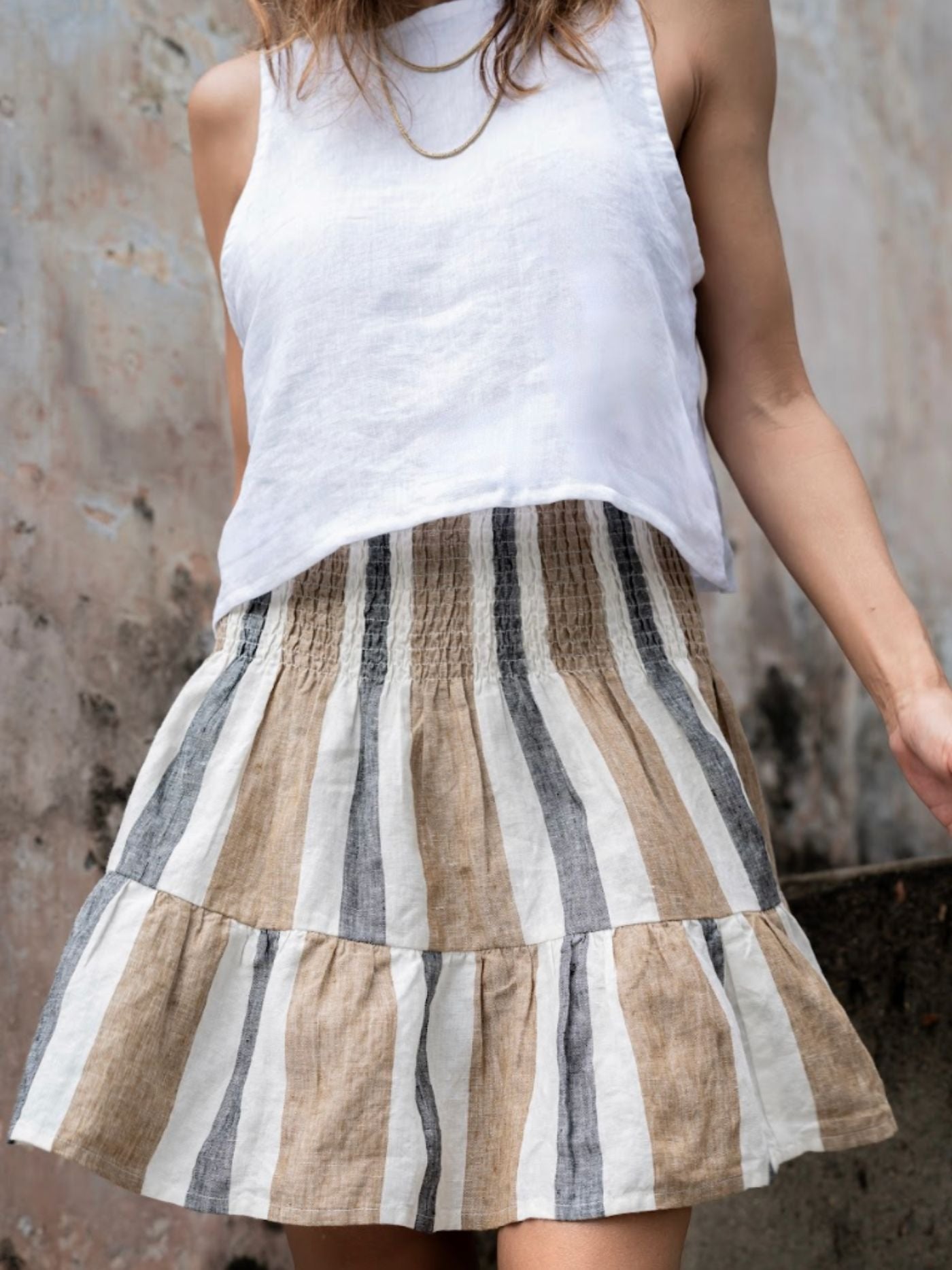 EDITION LIMITEE SINGAPORE | Mini Skirt | Charcoal Stripes
