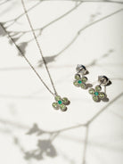 EMBRACE JEWELLERY | Gem Bloom Necklace With Peridot