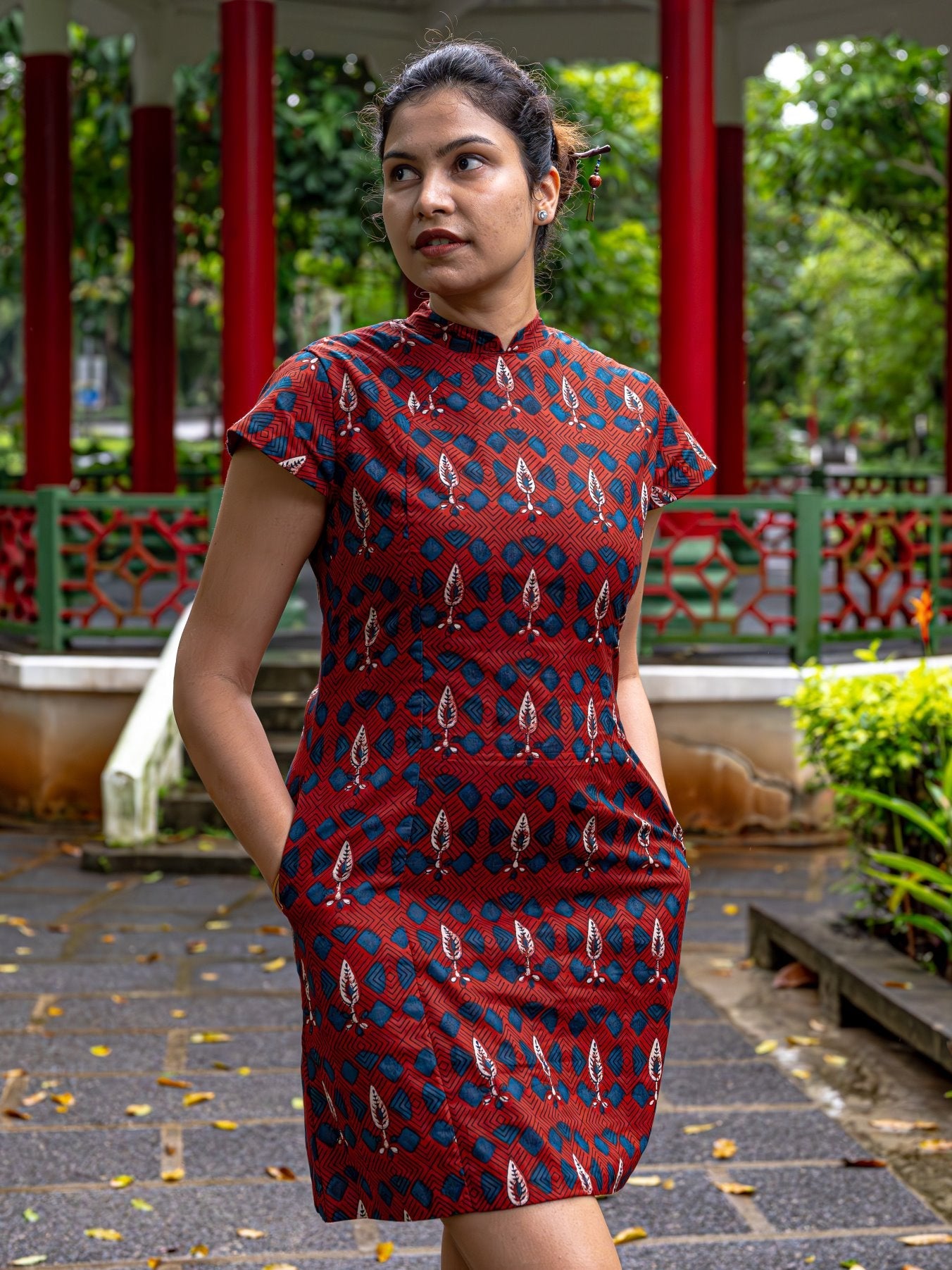 NIMBU | Celestial Women's Dress With Pockets In Red