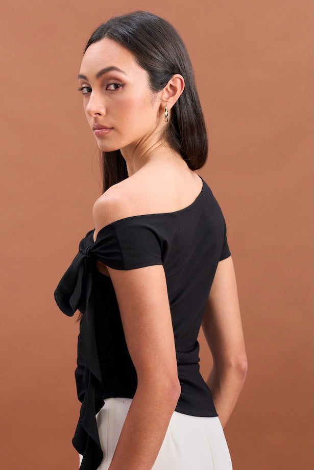トップス Emma ribbon tops Emma ribbon tops