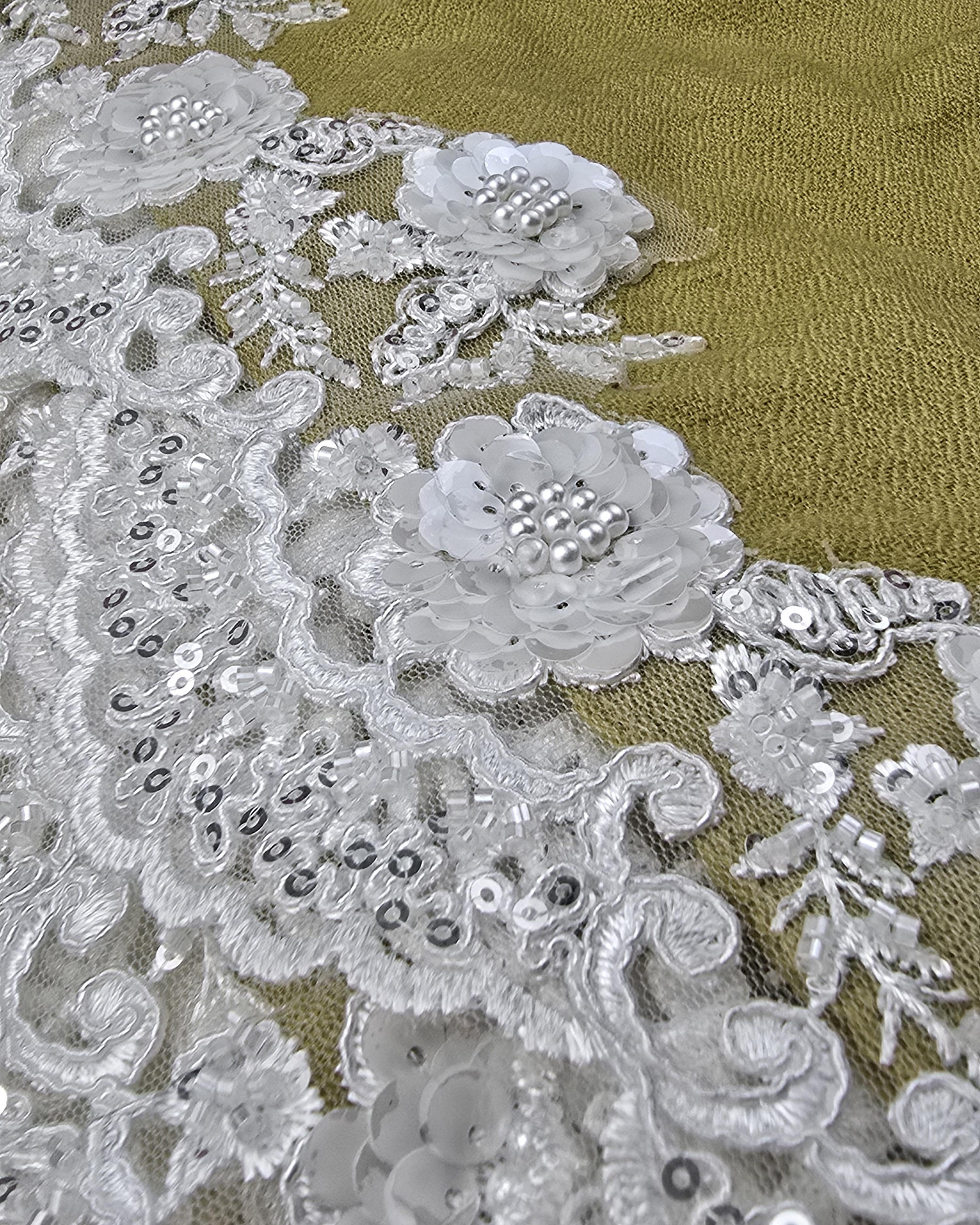 QUEENMARK | Maj Assortment 1 Olive White Border