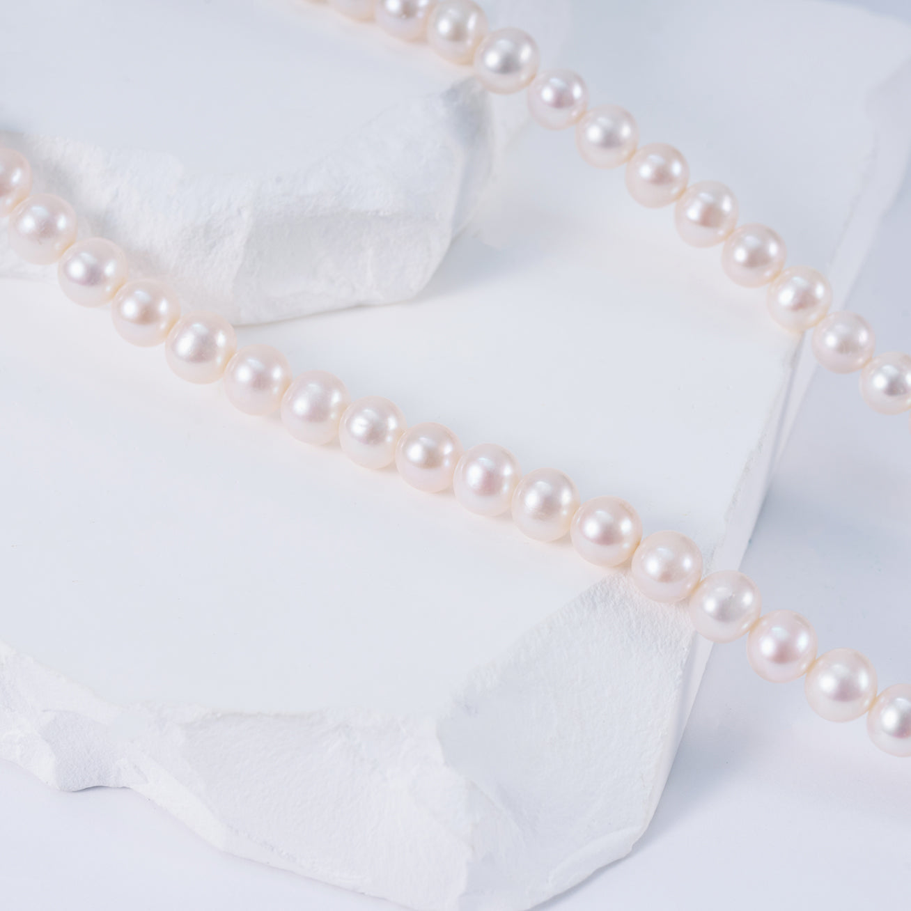 PEARLY LUSTRE | Freshwater Pearl Necklace WN00042 | SAFARI