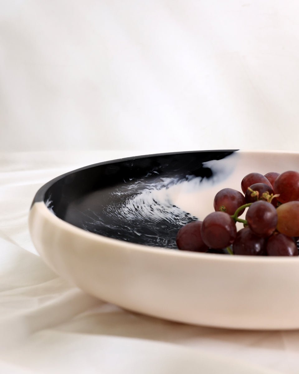 TABLE MANNERS | Yin Yang Shallow Bowl