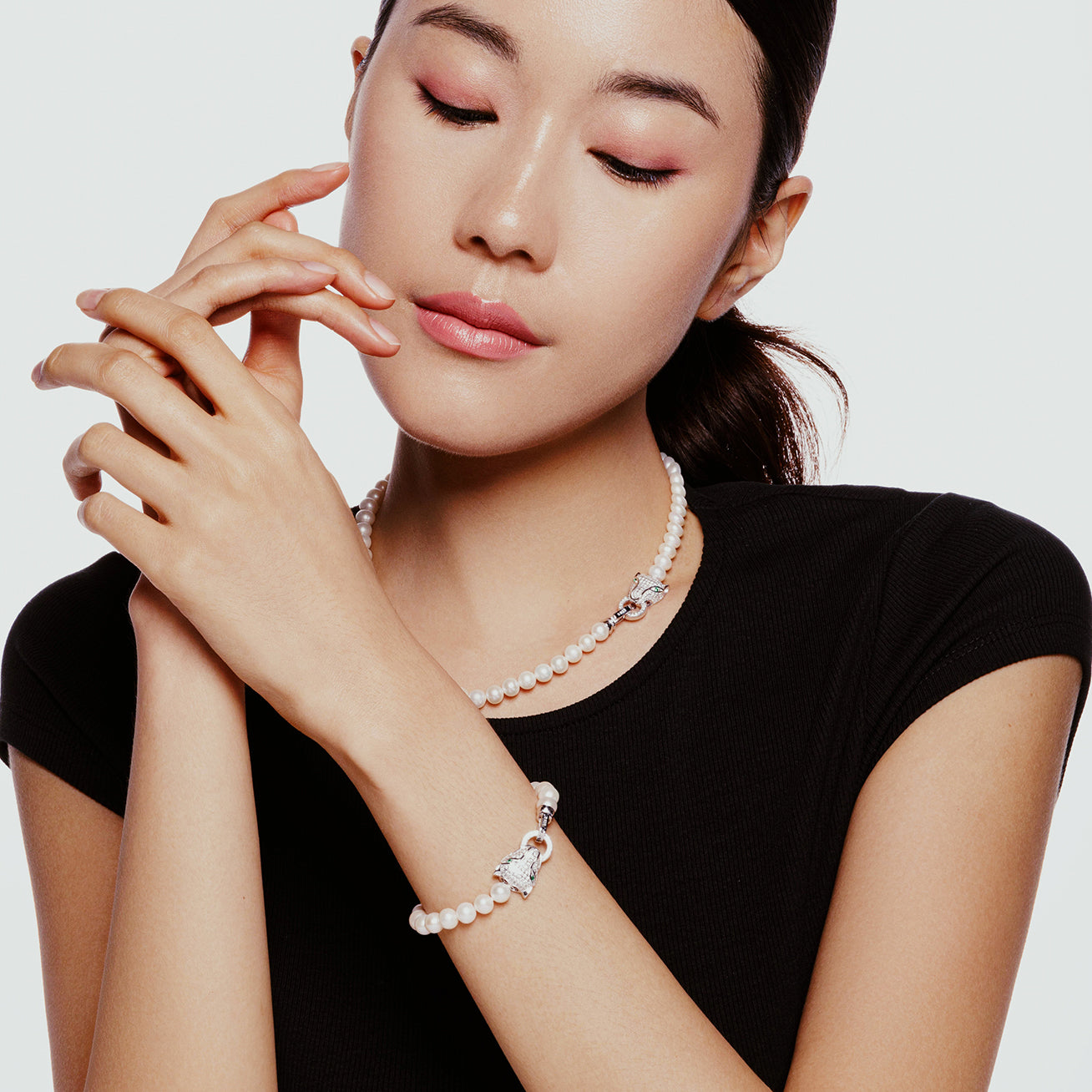 PEARLY LUSTRE | Freshwater Pearl Bracelet WB00136 | SAFARI