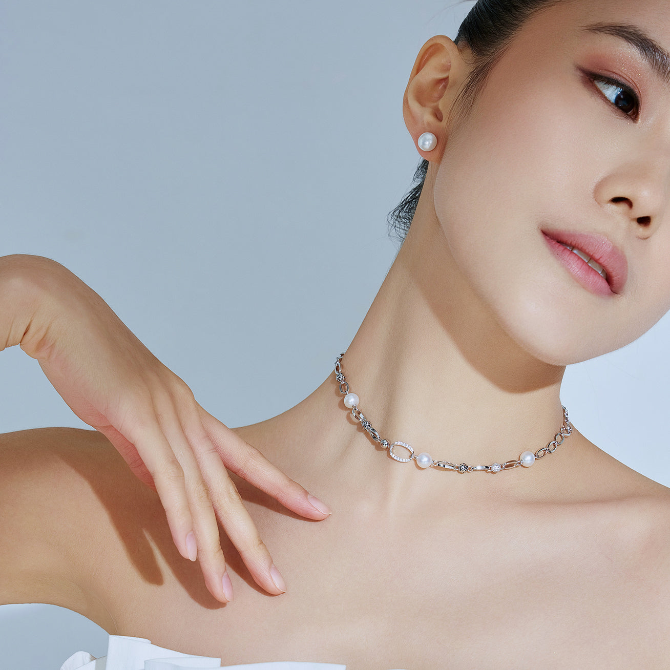 PEARLY LUSTRE | Top Grade Freshwater Pearl Necklace & Earrings Set WS00132 | SAFARI