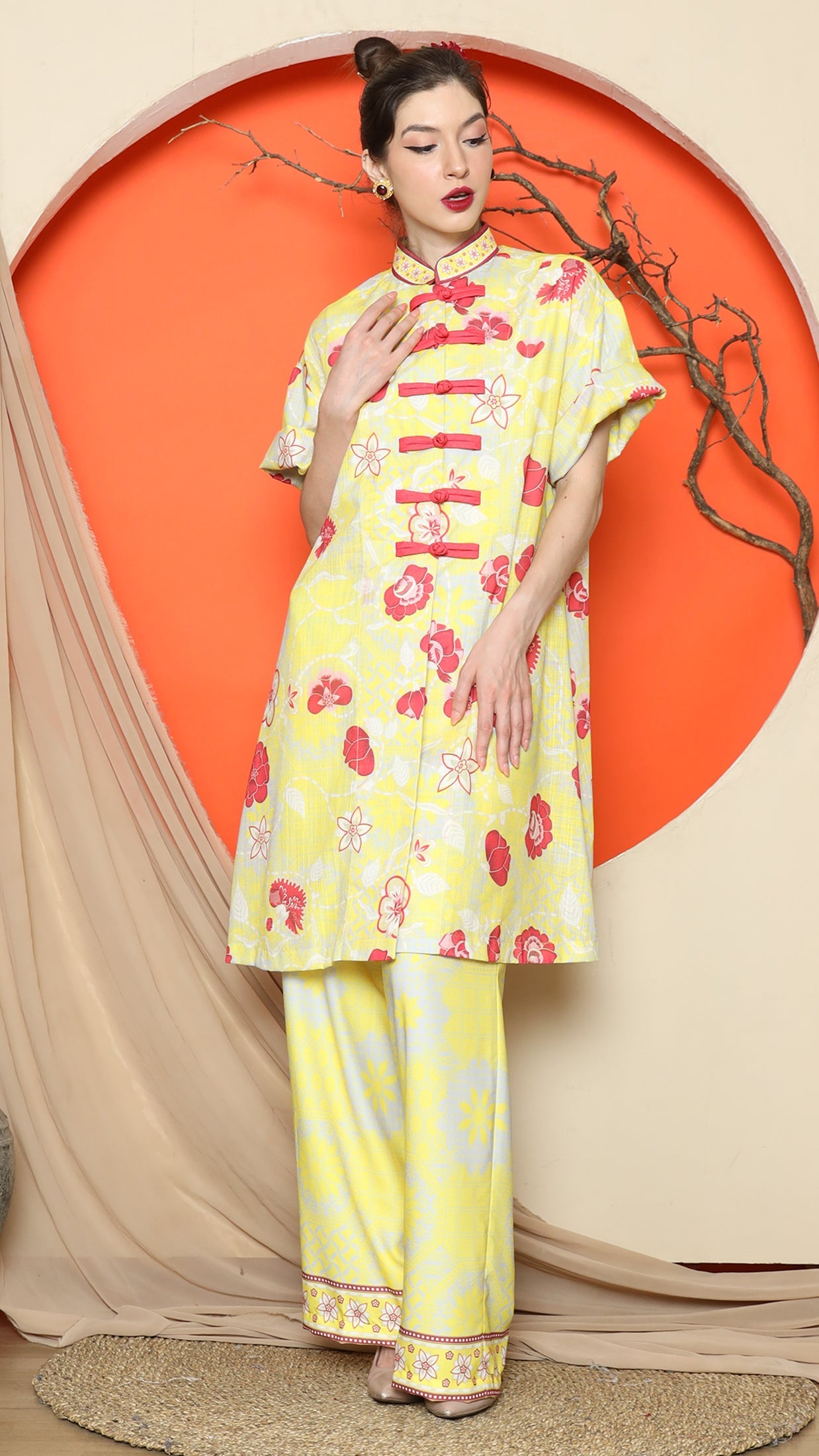 KANZI COLLECTION | Yellow Floral Cheongsam Pant Set