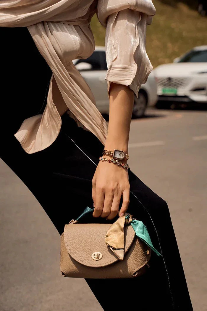 BLACK BY BLUE BRAVE | THCN N· II White Mother-of-Pearl Rose Gold Bracelet Watch