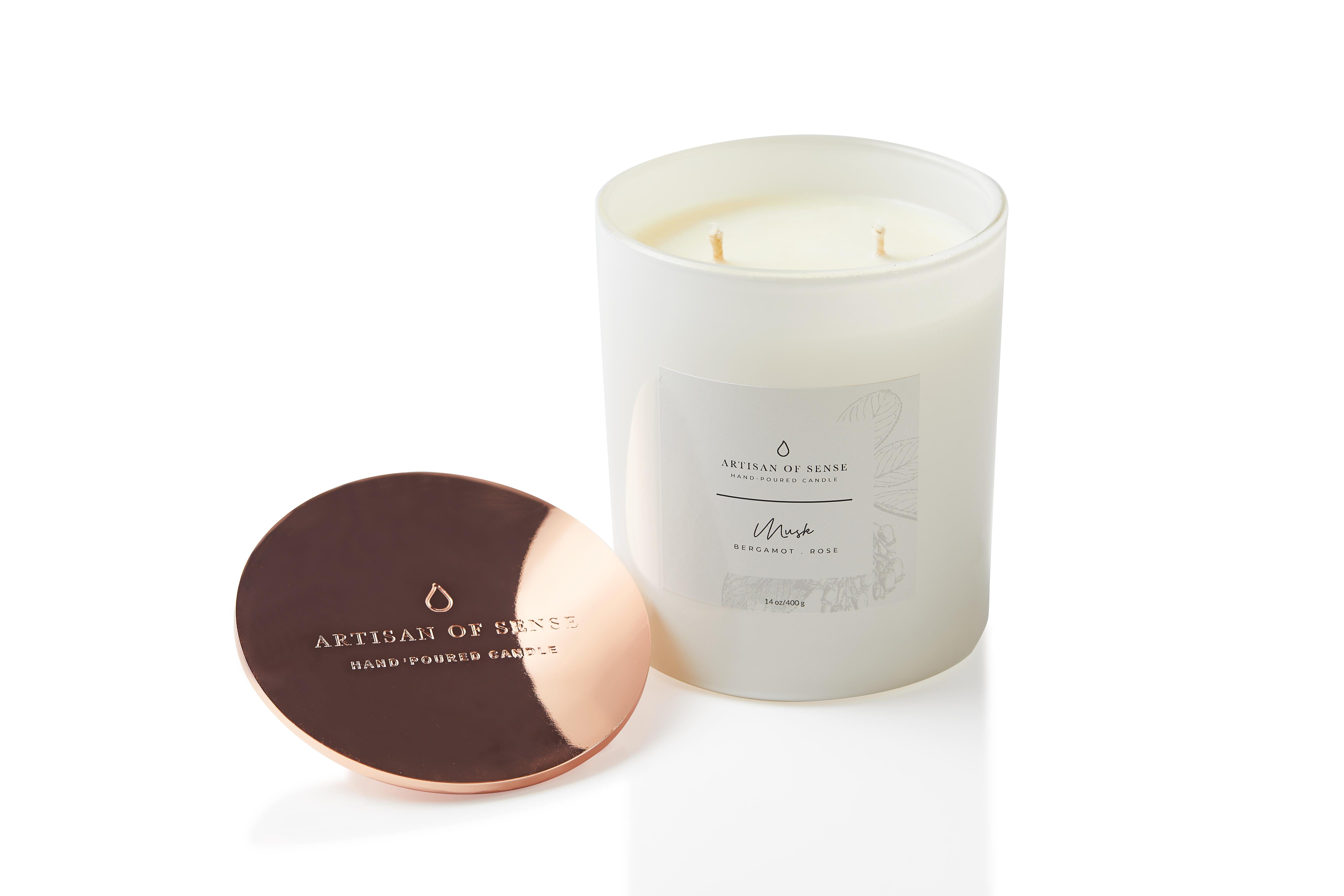 ARTISAN OF SENSE | Classic Soy Candle | Musk. Bergamot. Rose
