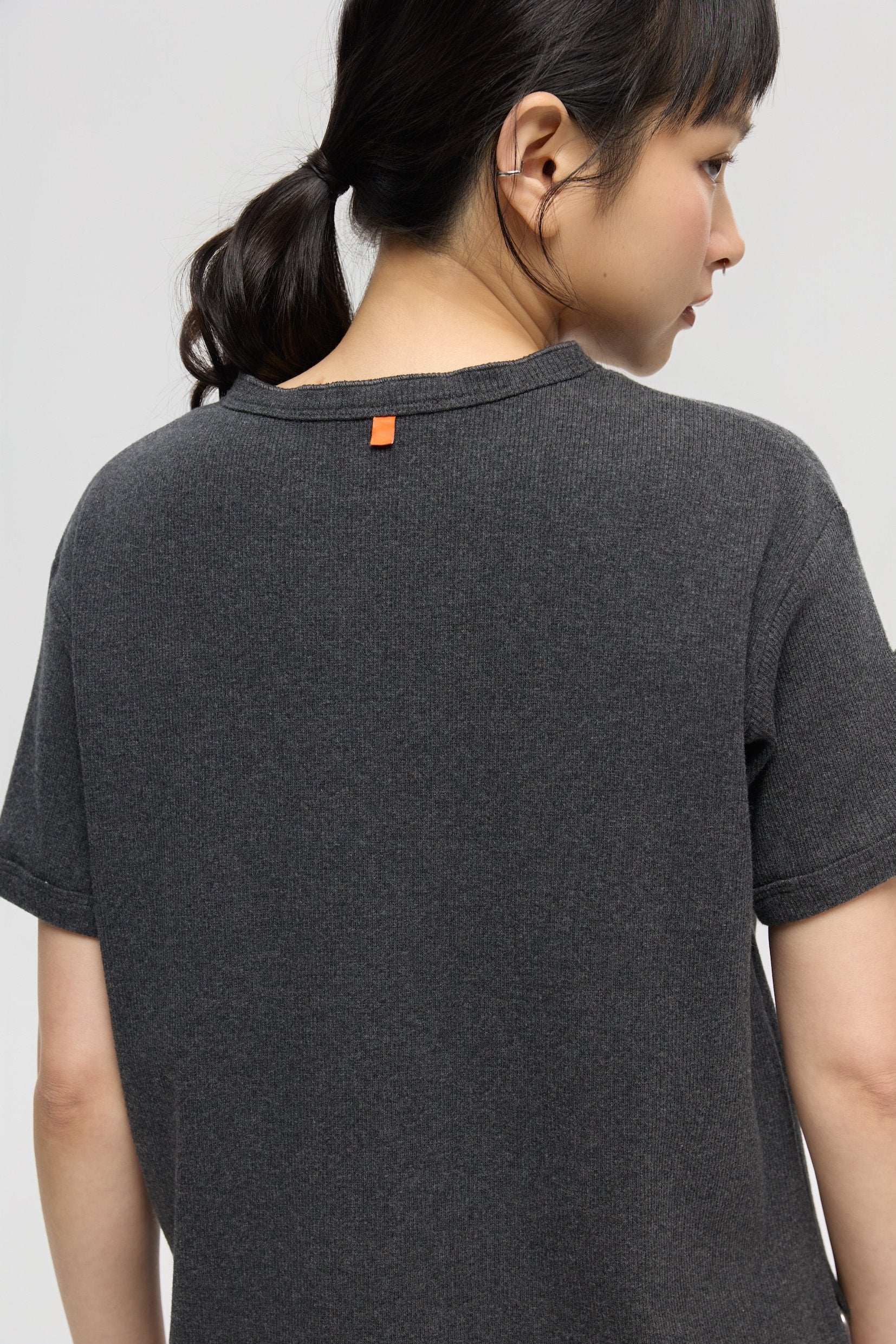 3EIGHTH | Military Henley Tee in Charcoal Marl