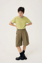3EIGHTH | Nagi Pleated Shorts In Olive Mist