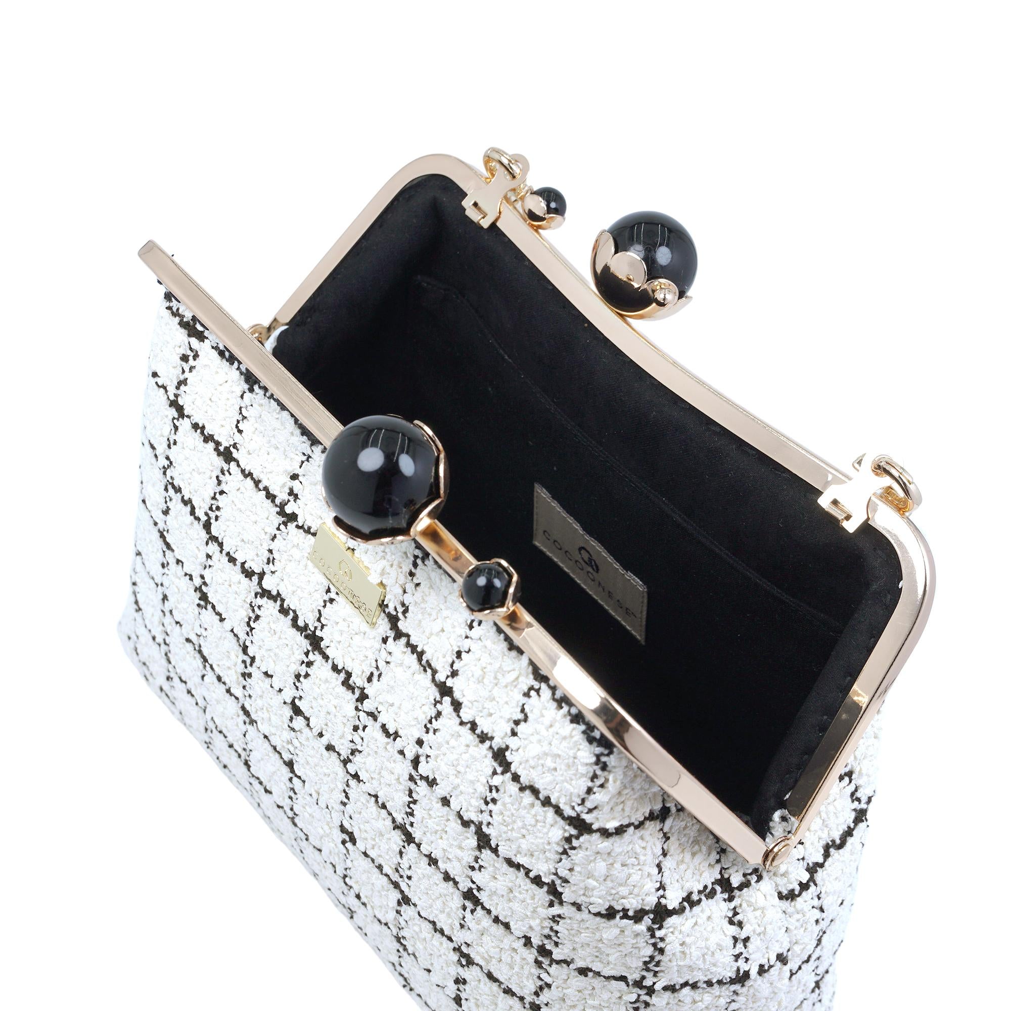 COCOONESE | Acrylic Chain Tweed Shoulder Bag - Regal Mosaic