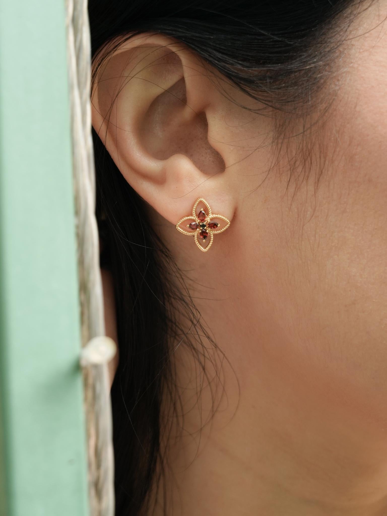 EMBRACE JEWELLERY | Ember Bloom Studs