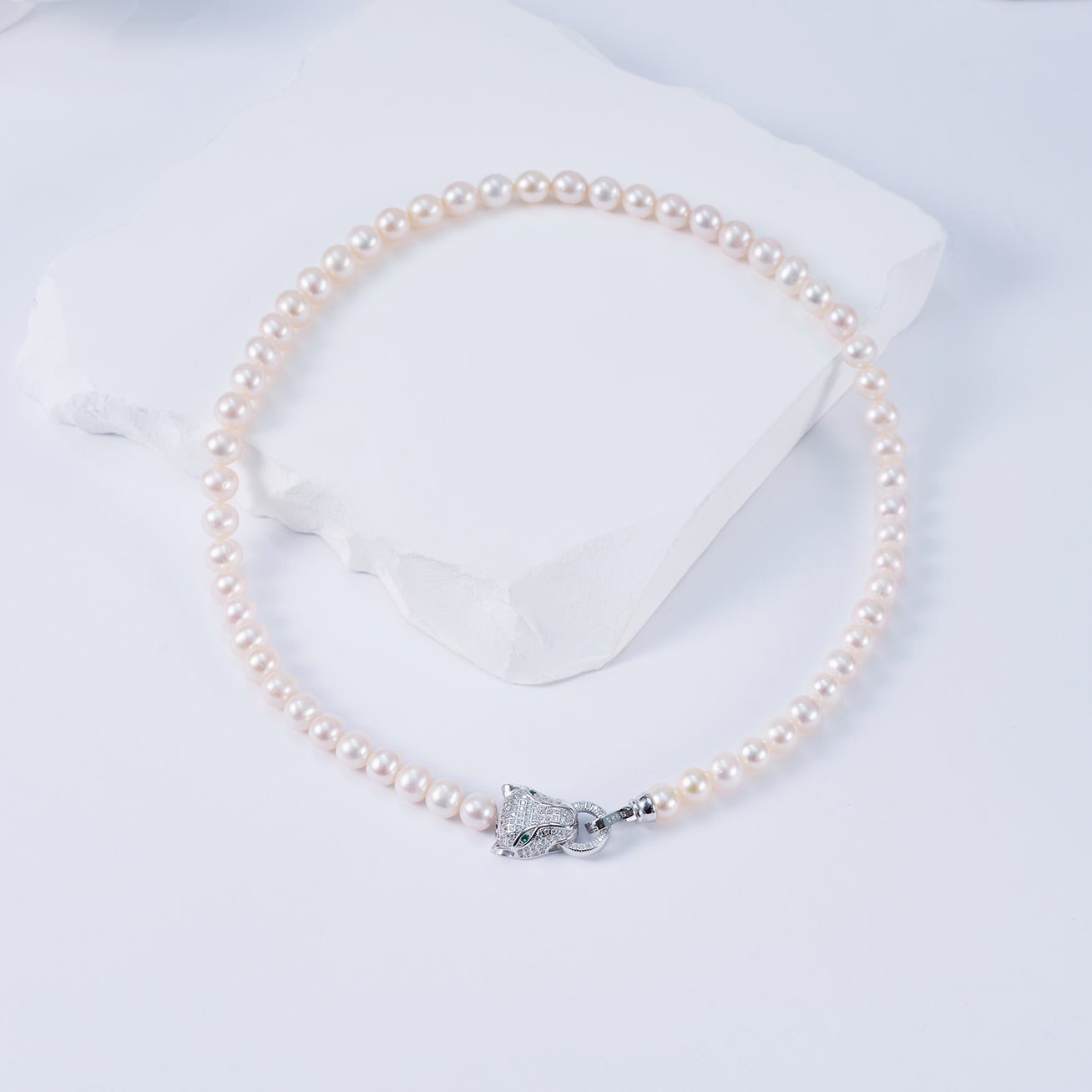 PEARLY LUSTRE | Freshwater Pearl Necklace WN00042 | SAFARI