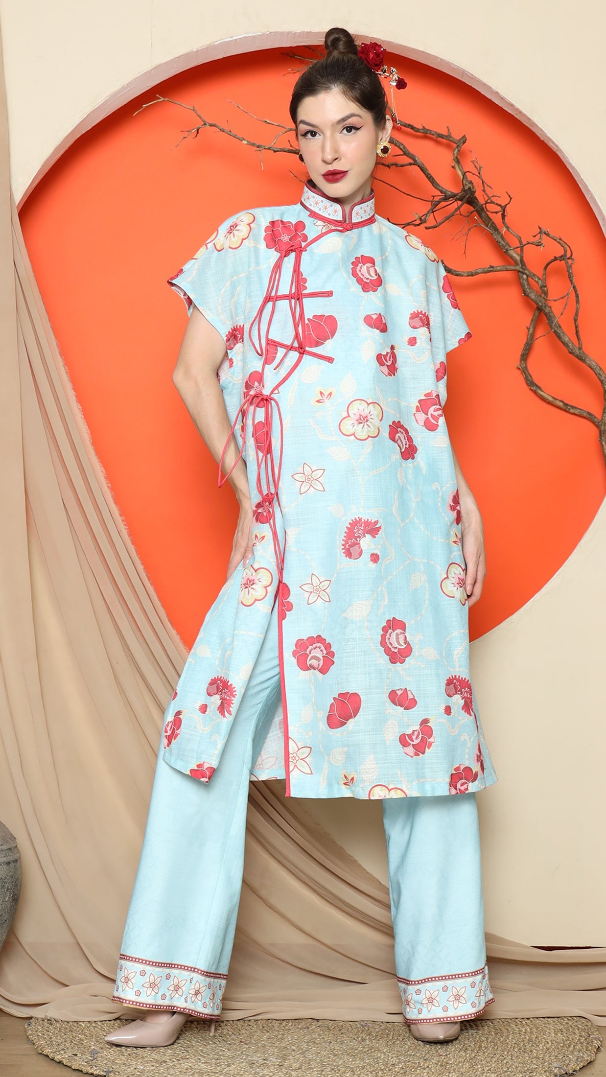 KANZI COLLECTION | Blue Oriental Floral Cheongsam Pant Set