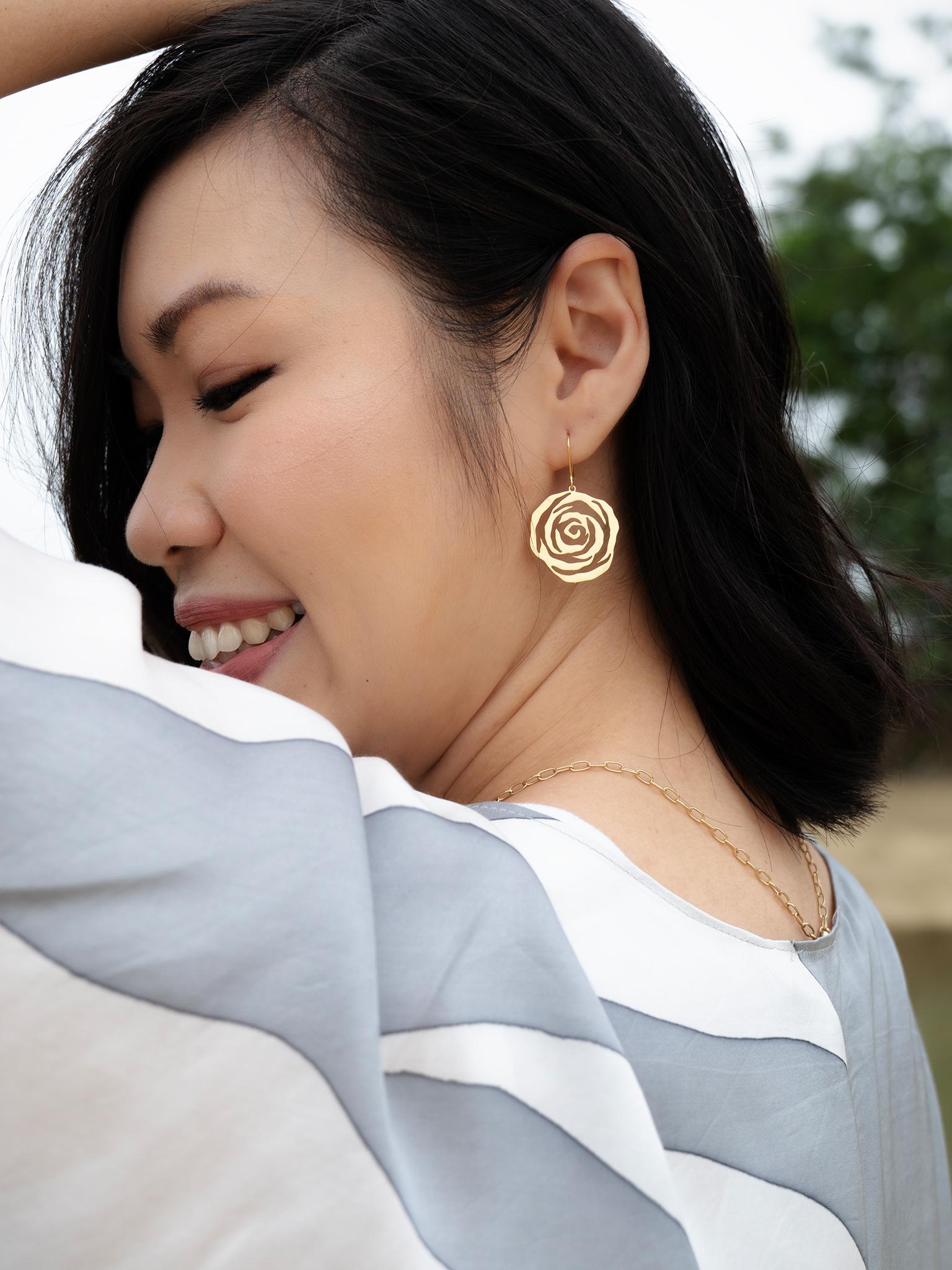 EMBRACE JEWELLERY | Rose Earrings