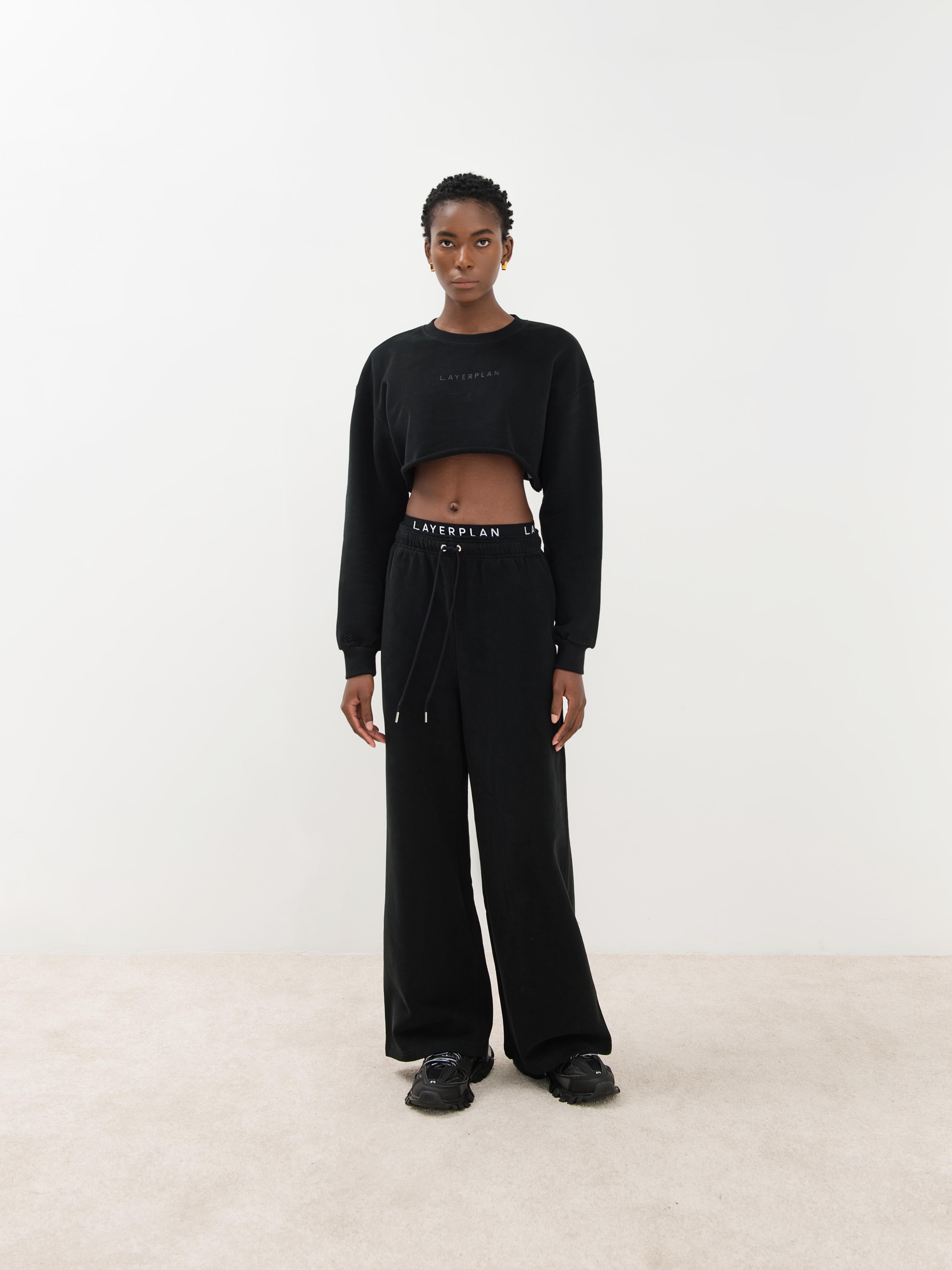 LAYERPLAN | LP Wideleg Logo Sweater Set