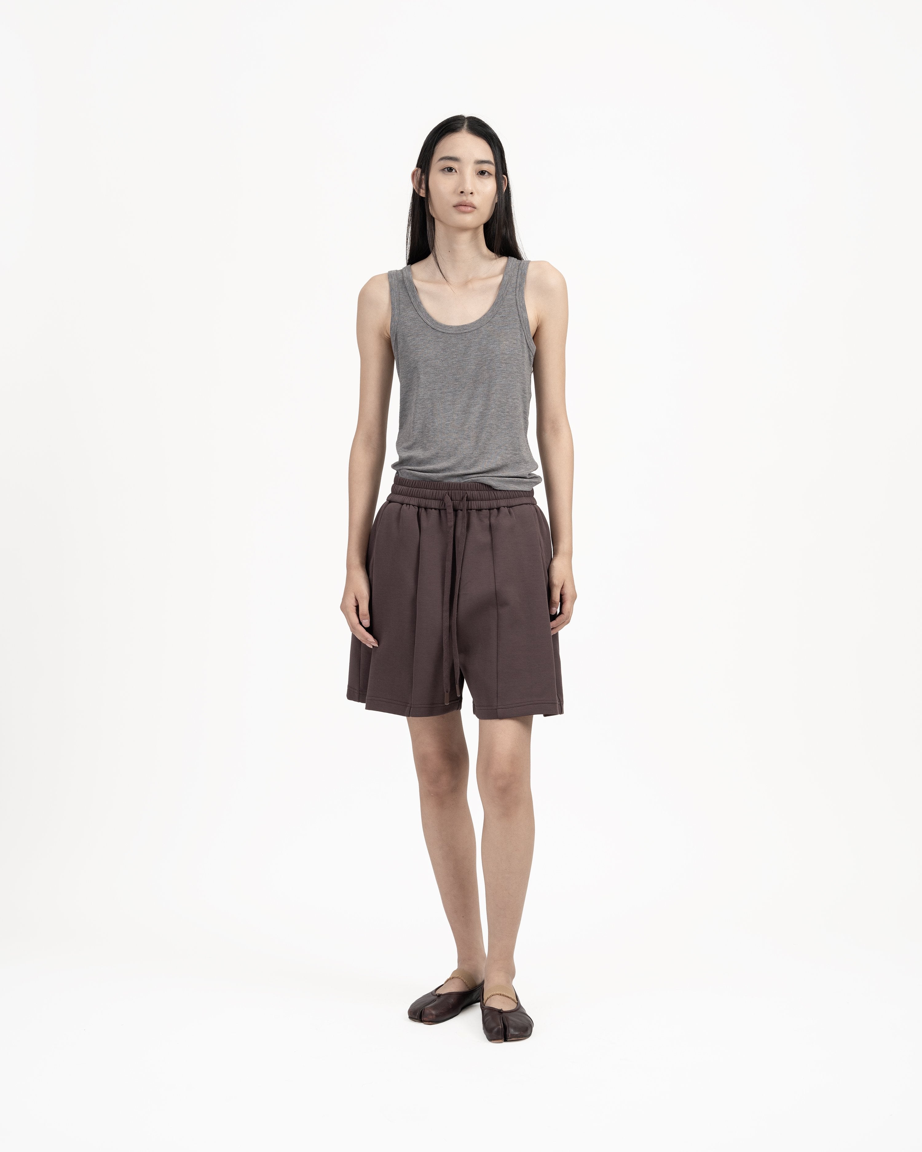 GRAYE | Pleated Sweatshorts - Fig