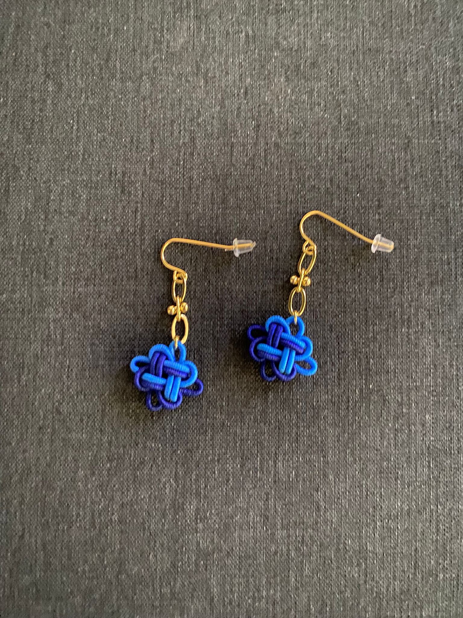 THE ANTECEDENT STORE | Minimalist Auspicious Knots - Duo Blue S2 Earrings