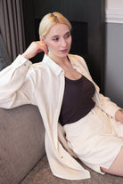 OLIVE BASICS | Joanna Expandable Pocket Shorts in TENCELâ„¢ Linen