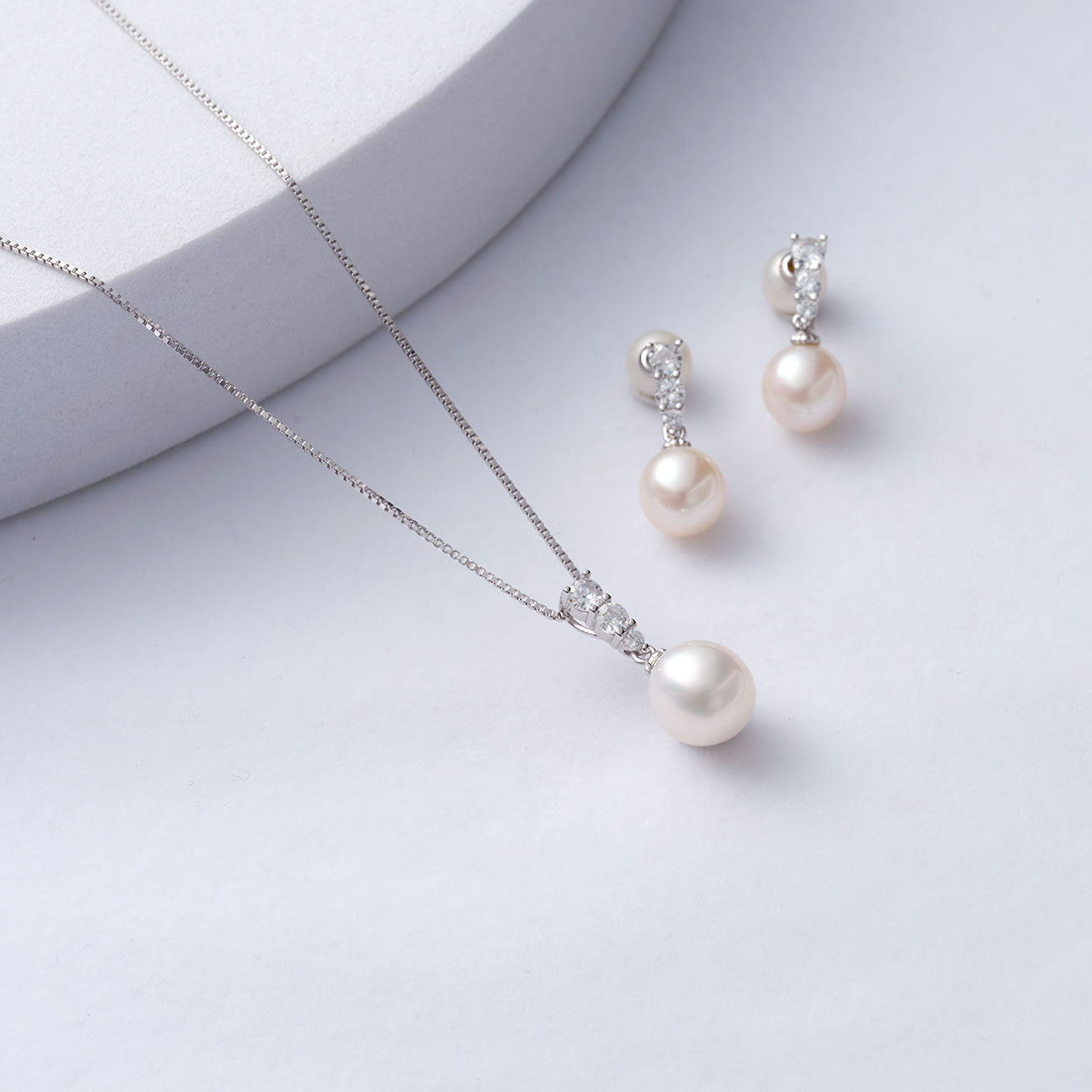 Elegant Freshwater Pearl Set WS00011 - PEARLY LUSTRE