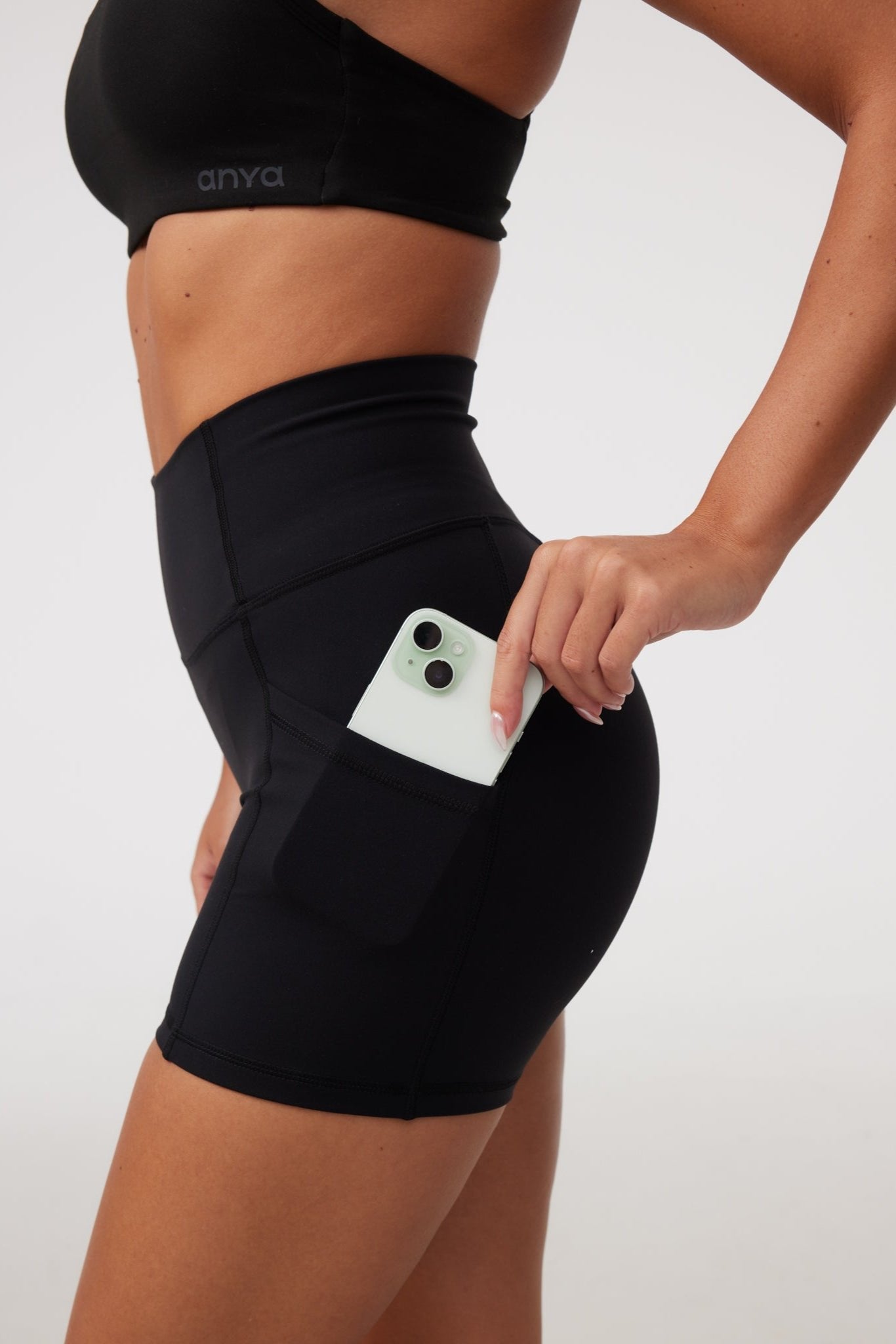 ANYA ACTIVE | Pocket Shorts (Mini 4")