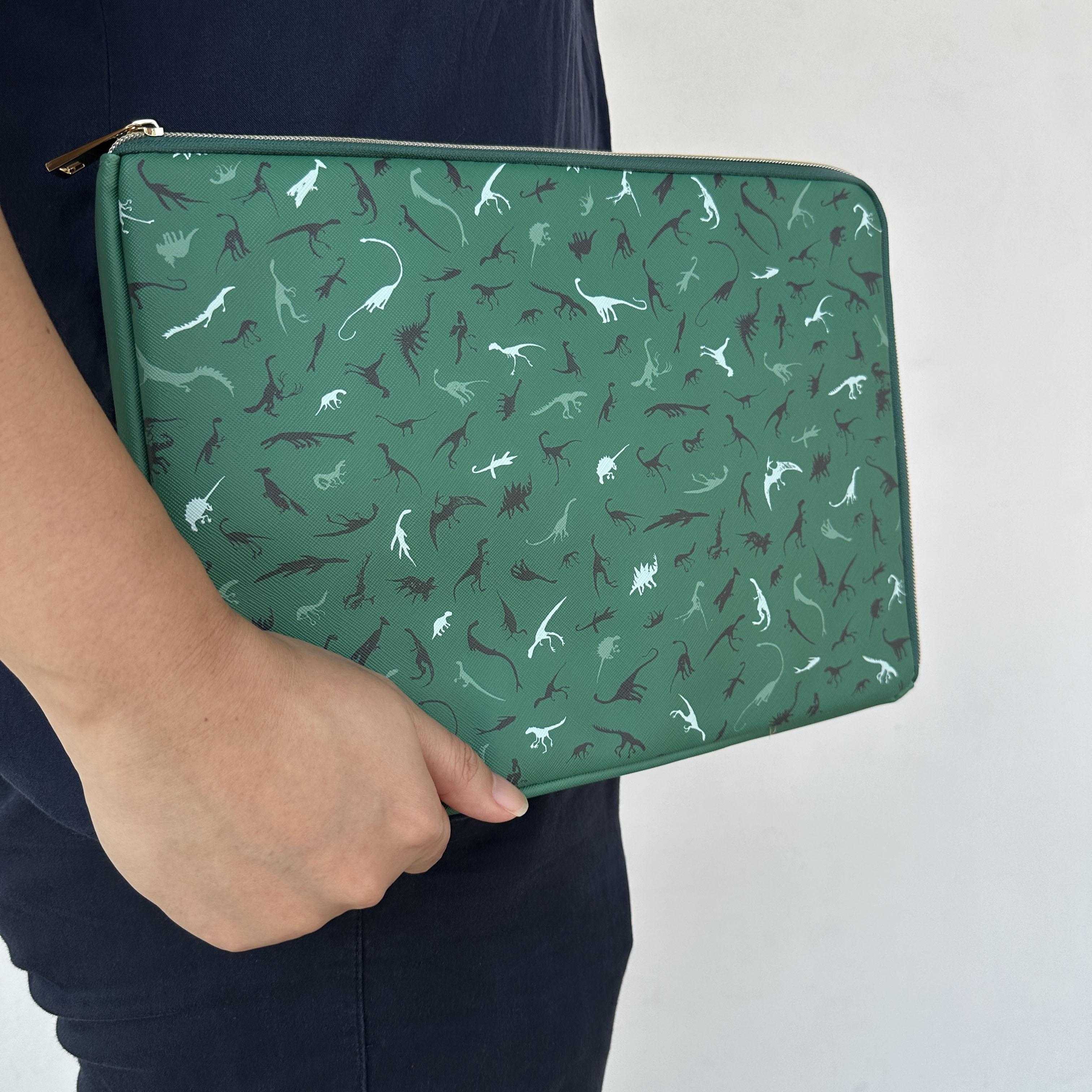 THE ART FACULTY | Multicase A4