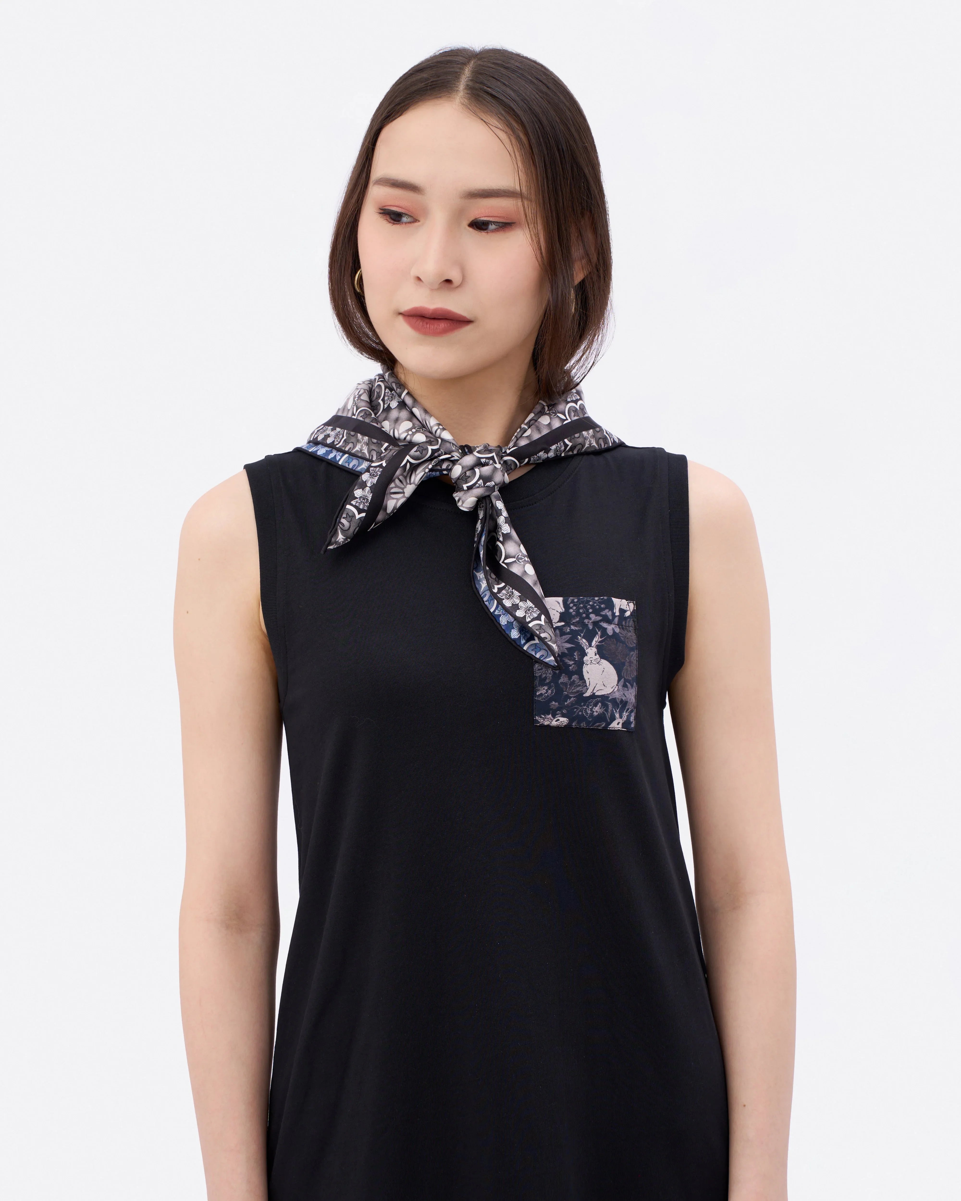 STUDIO QILING | Peranakan Orchid Navy Ink Double Side Silk Scarf 65