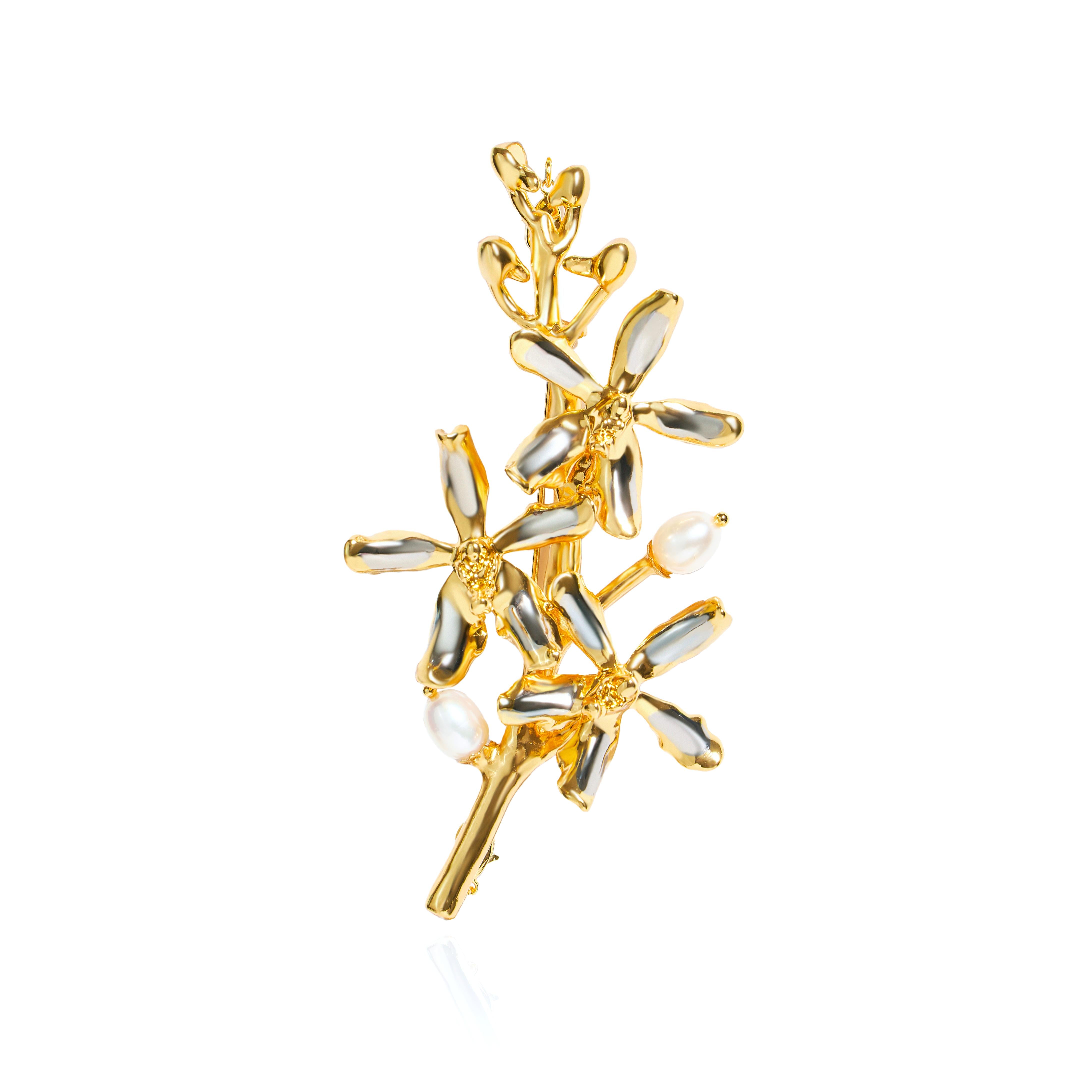 RISIS | Renantanda Symphony Brooch in Gold & Palladium with Pearls