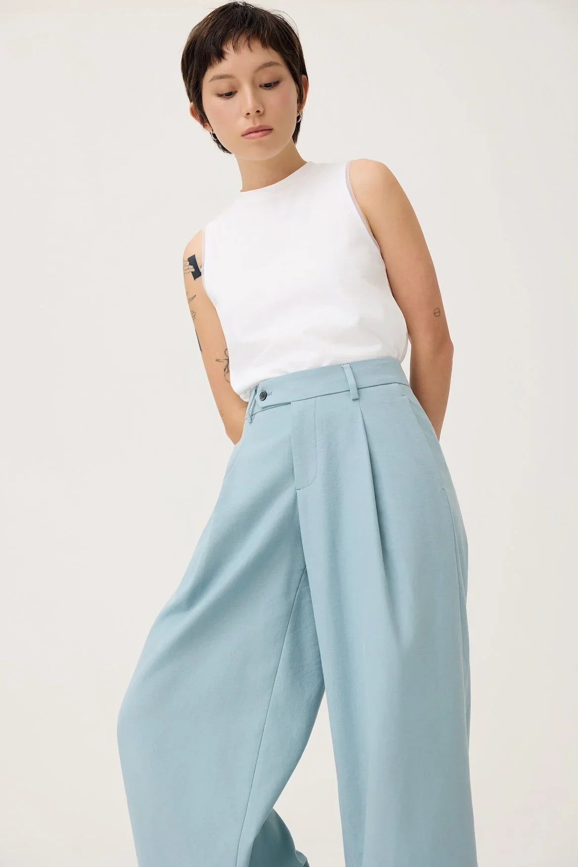 3EIGHTH | Nagare Pleat Trousers in Steel Blue