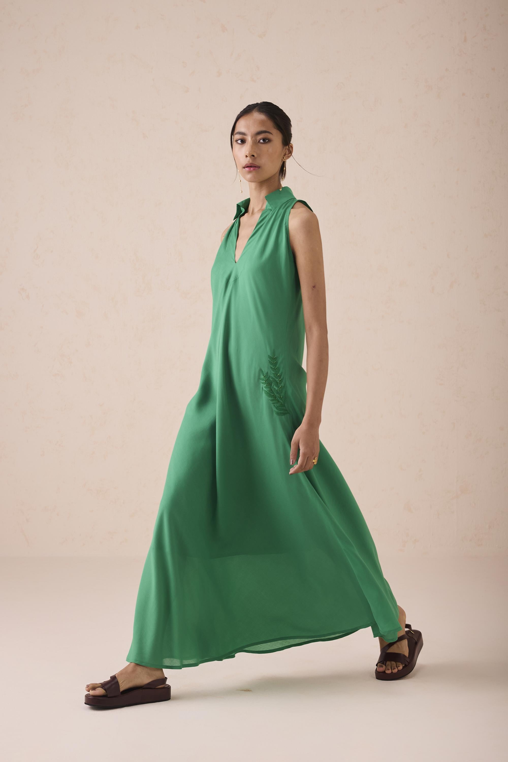SUI | The Moment Lyocell Maxi Dress