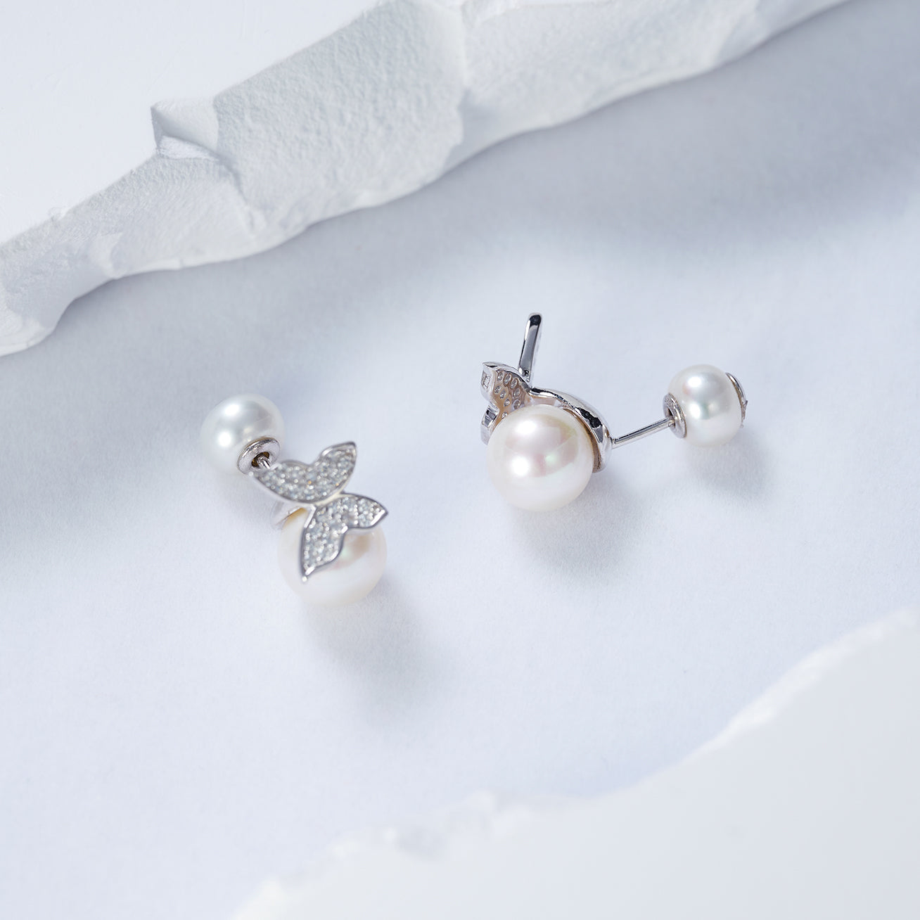 PEARLY LUSTRE | Top Grade Freshwater Pearl Earrings WE00691 | GARDENS