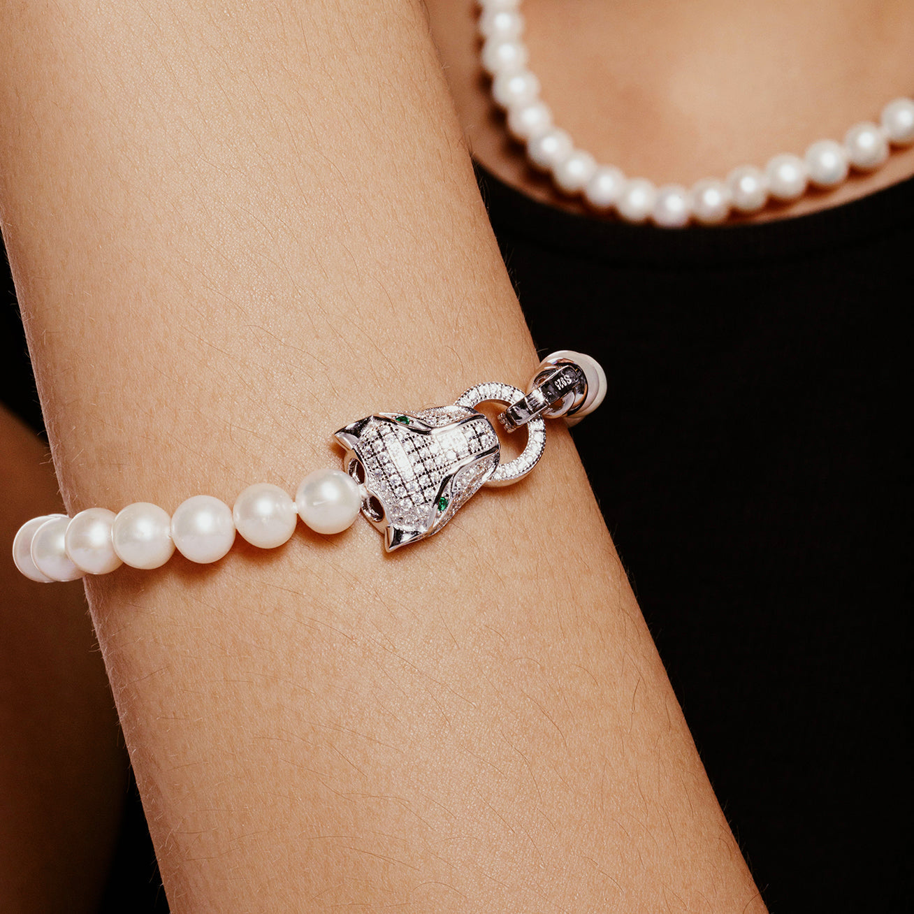 PEARLY LUSTRE | Freshwater Pearl Bracelet WB00136 | SAFARI