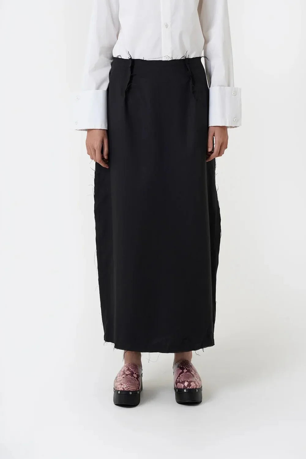 AESTHETIC PLEASURE | Unfinished Skirt