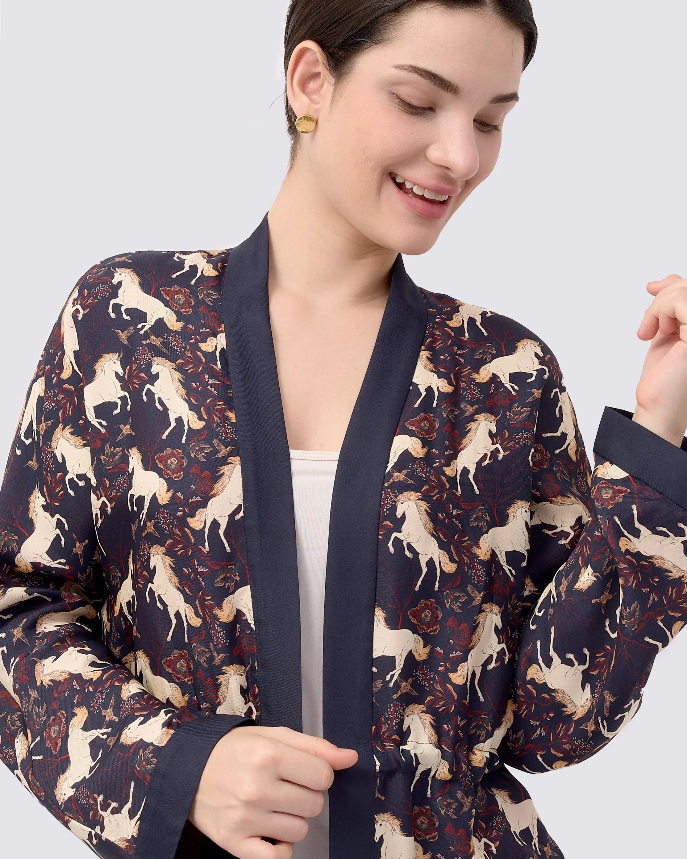 STUDIO QILING | Unicorn Midnight Reversible Cropped Kimono