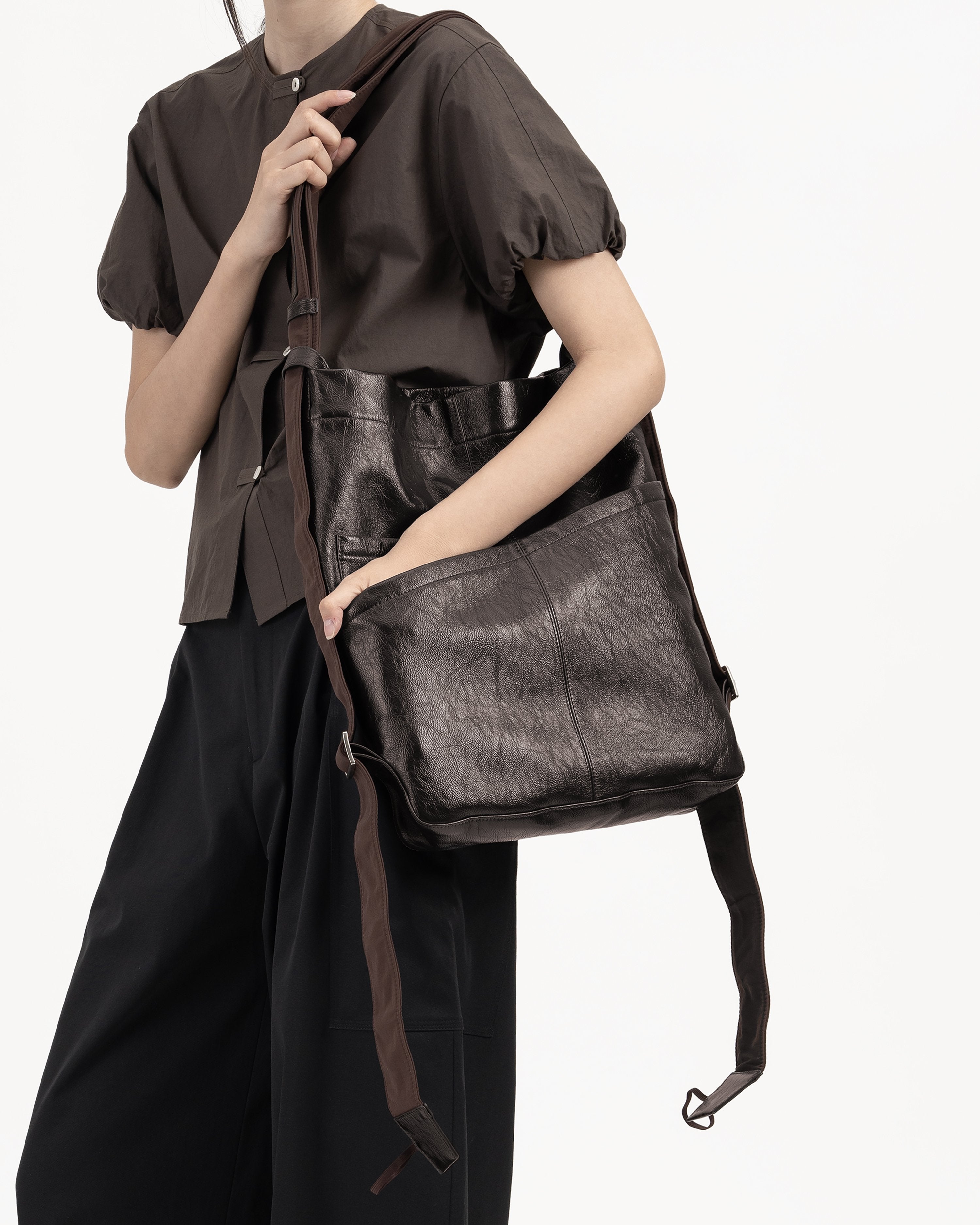 GRAYE | Leather Morph | Black