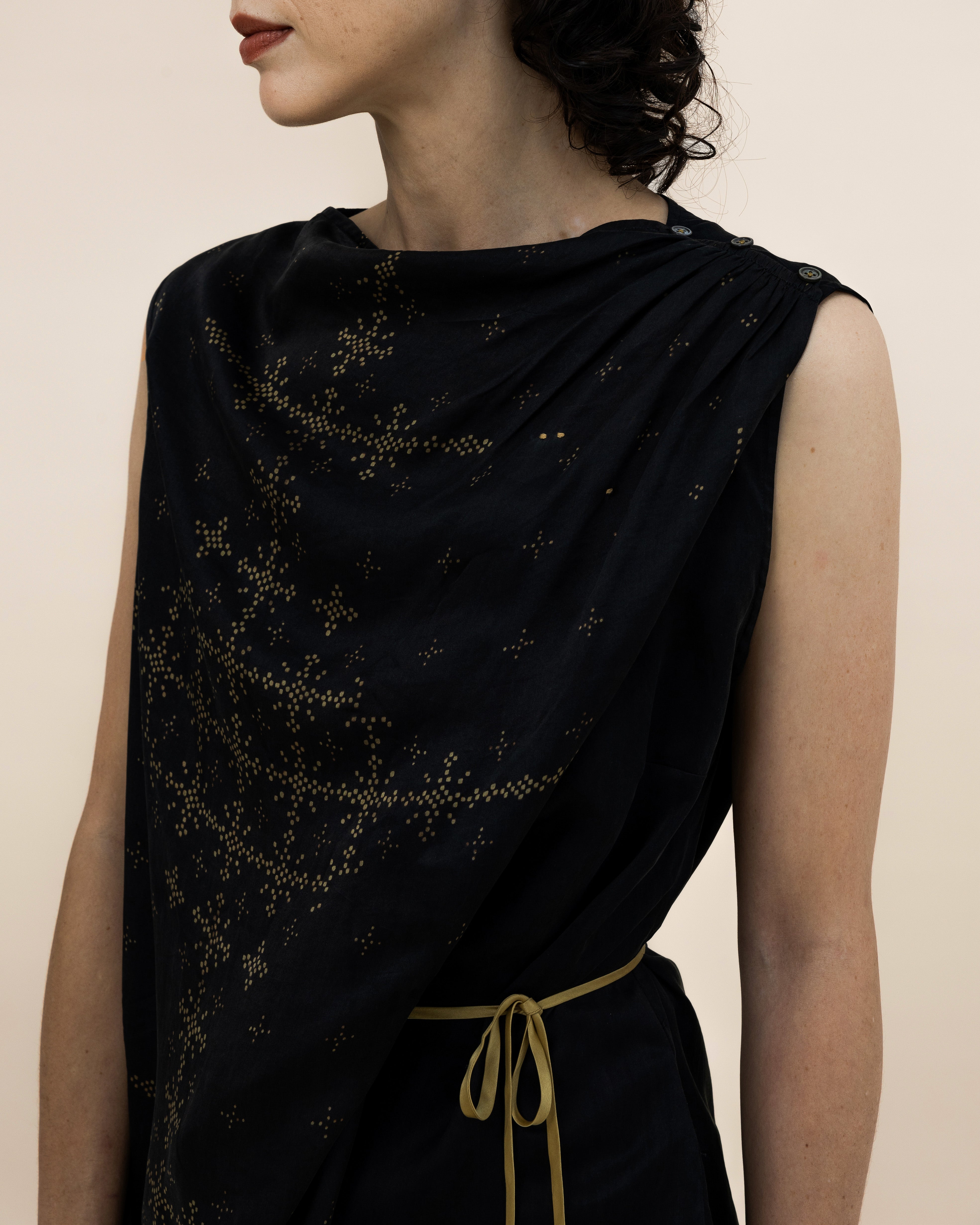 SUKKHA CITTA | ANGKASA - Drapped Ribbon Top