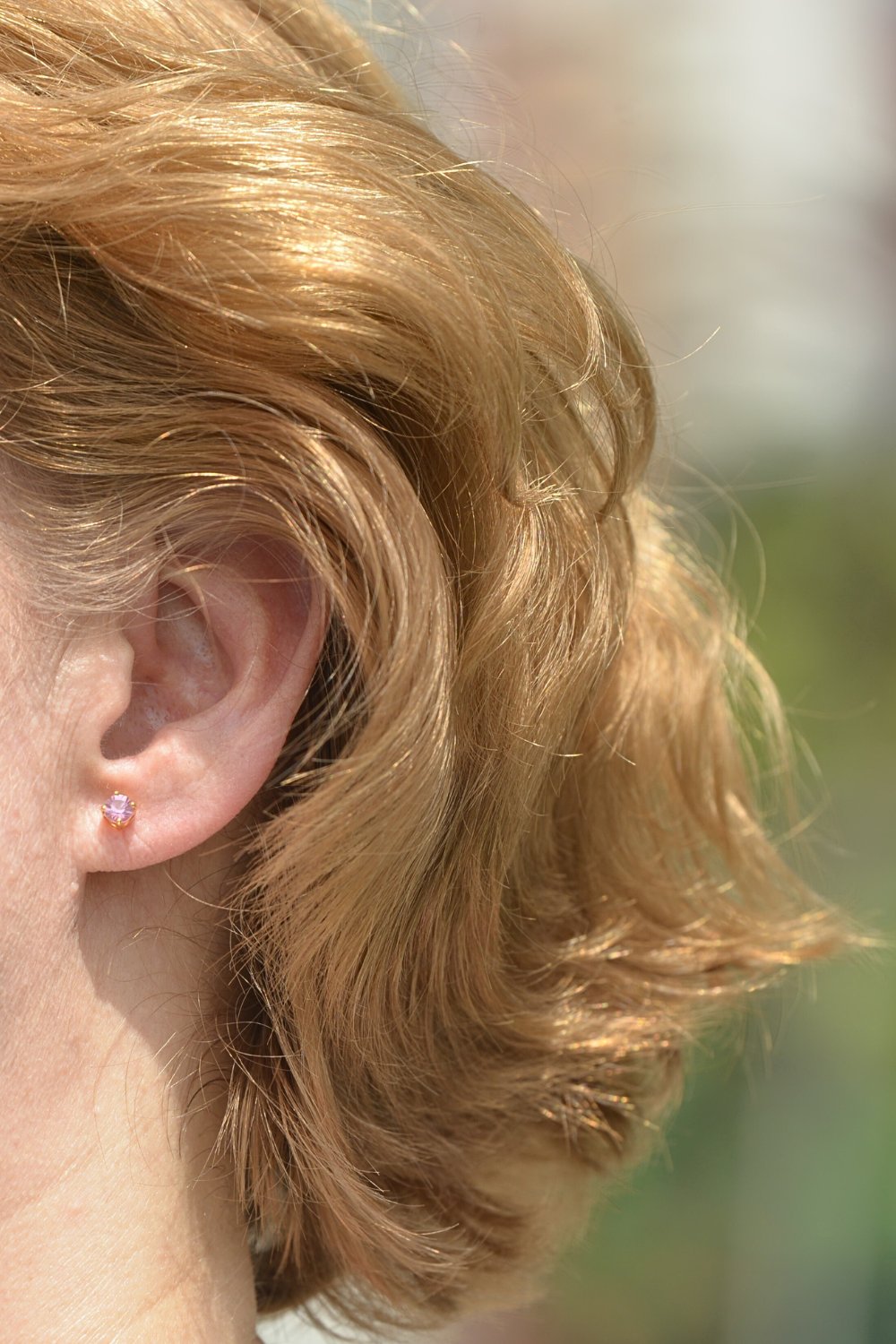 CREATIVE JEWELLERY STUDIO | Burmese Pink Spinel, Yellow Gold Stud Earrings by Design of Gems