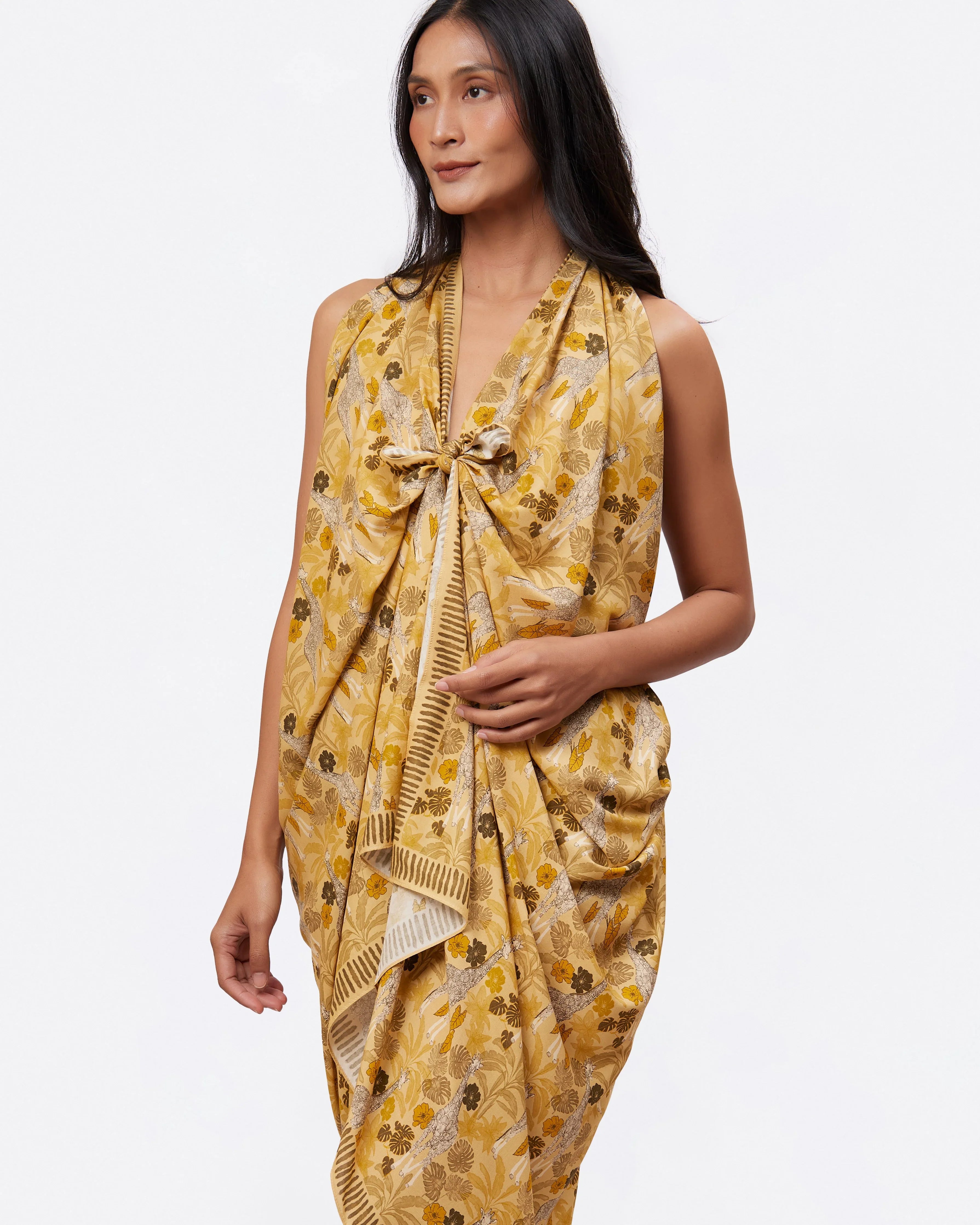 STUDIO QILING | Giraffe Sunset Pareo
